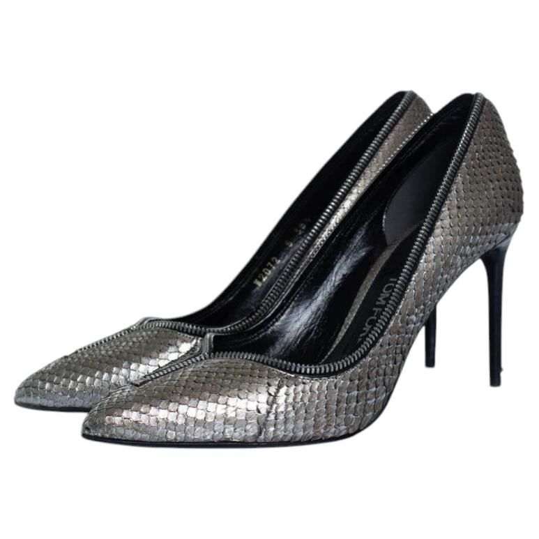 Tom Ford, zapatos de tacón con cremallera metalizada y piel de pitón en venta