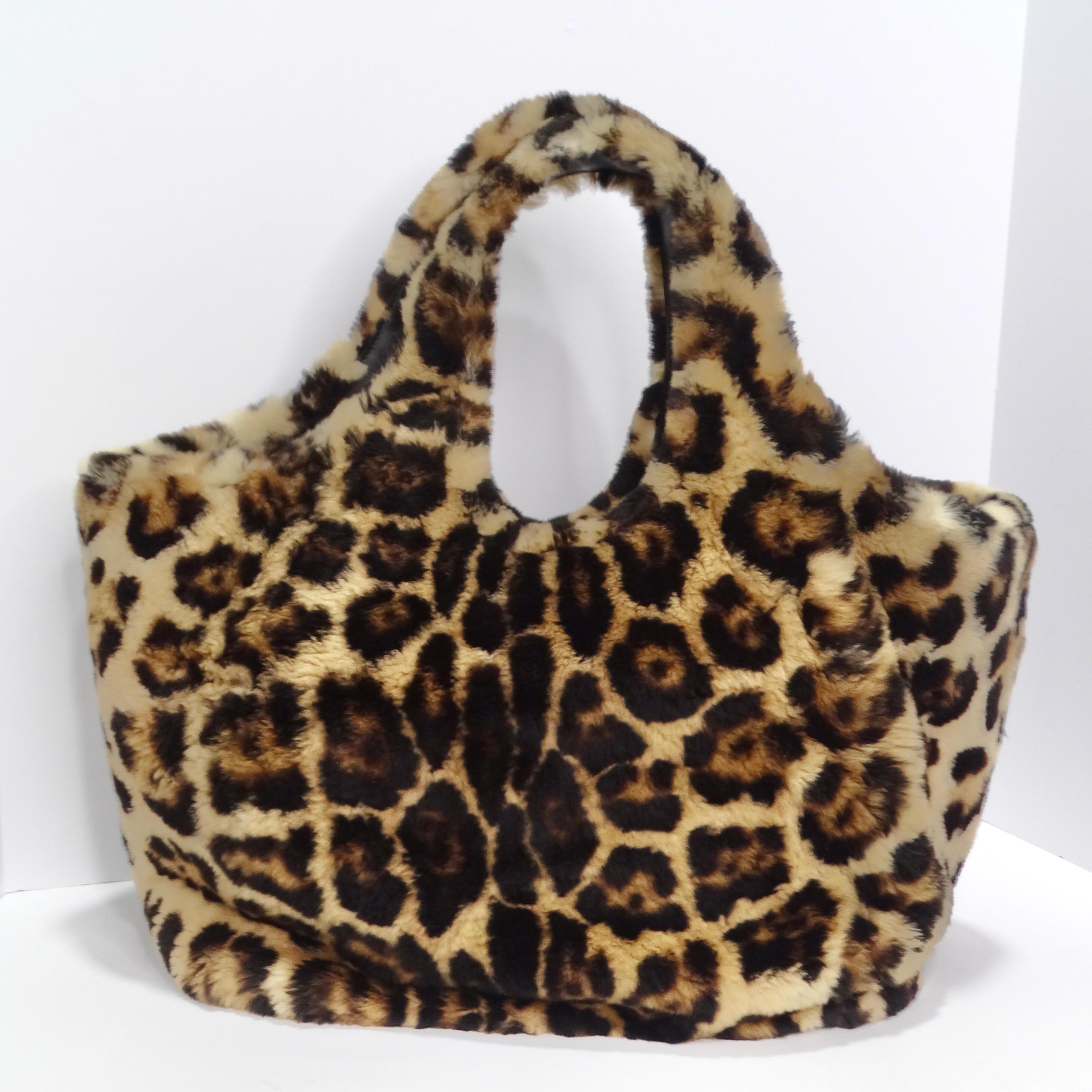 Tom Ford Rare Leopard Print Fur Handbag In Excellent Condition For Sale In Scottsdale, AZ