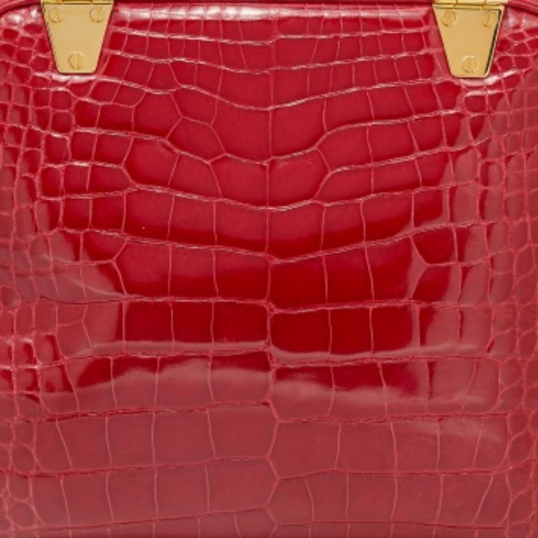 Tom Ford Fourre-tout en cuir de crocodile rouge en vente 5