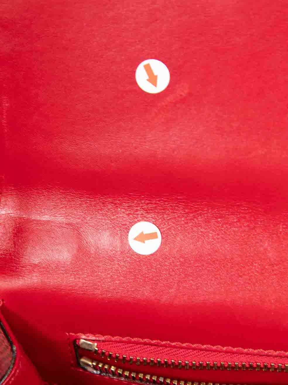 Tom Ford Red Leather Lizard Embossed Buckle Detail Shoulder Bag For Sale 3