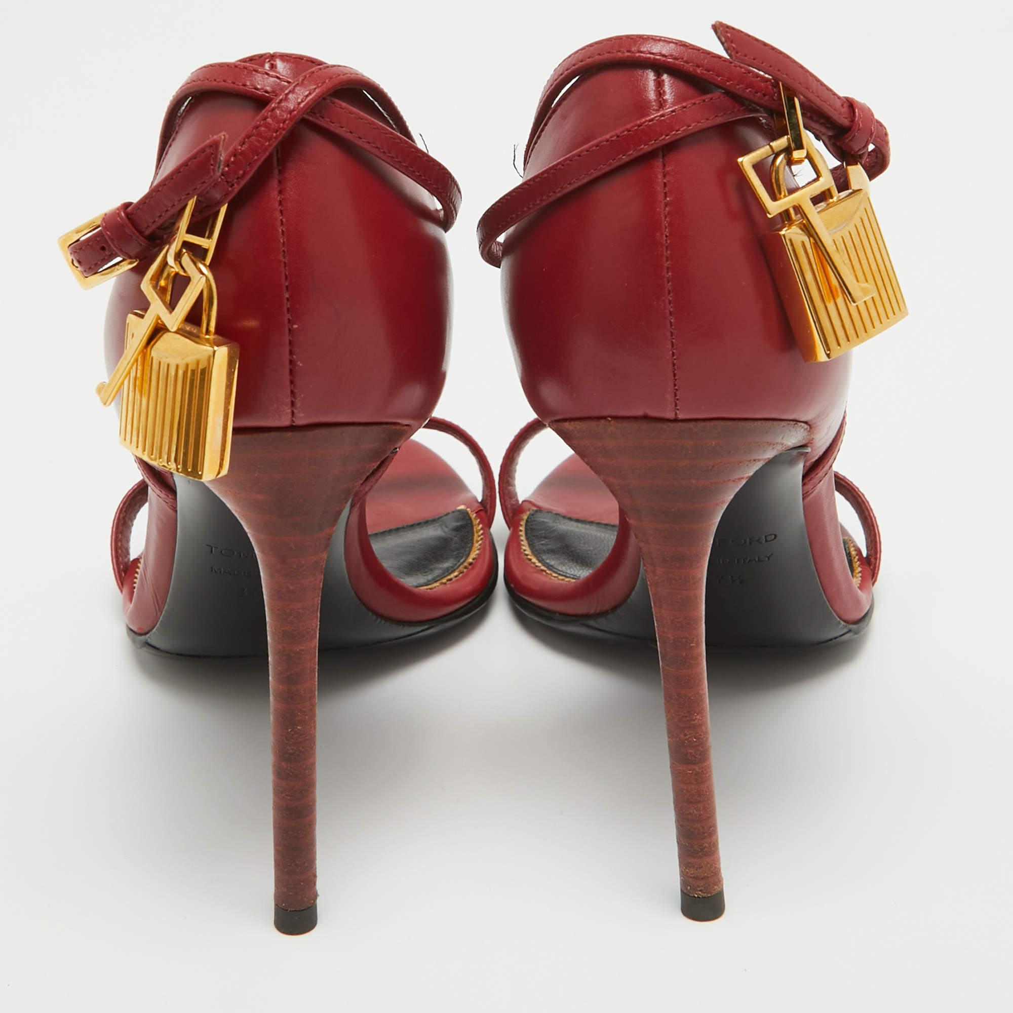 Tom Ford Red Leather Padlock Ankle Strap Sandals Size 37.5 In Good Condition For Sale In Dubai, Al Qouz 2