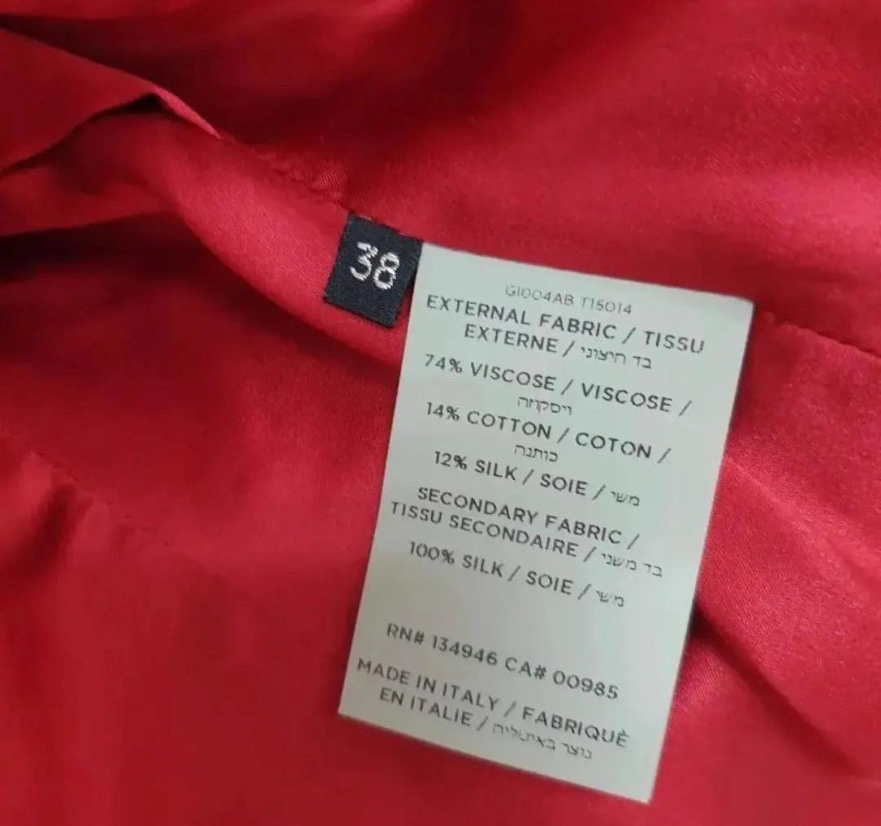 TOM FORD Shelton Shawl Collar Velvet Red Sport Coat Tuxedo Dinner Jacket In Good Condition In Krakow, PL