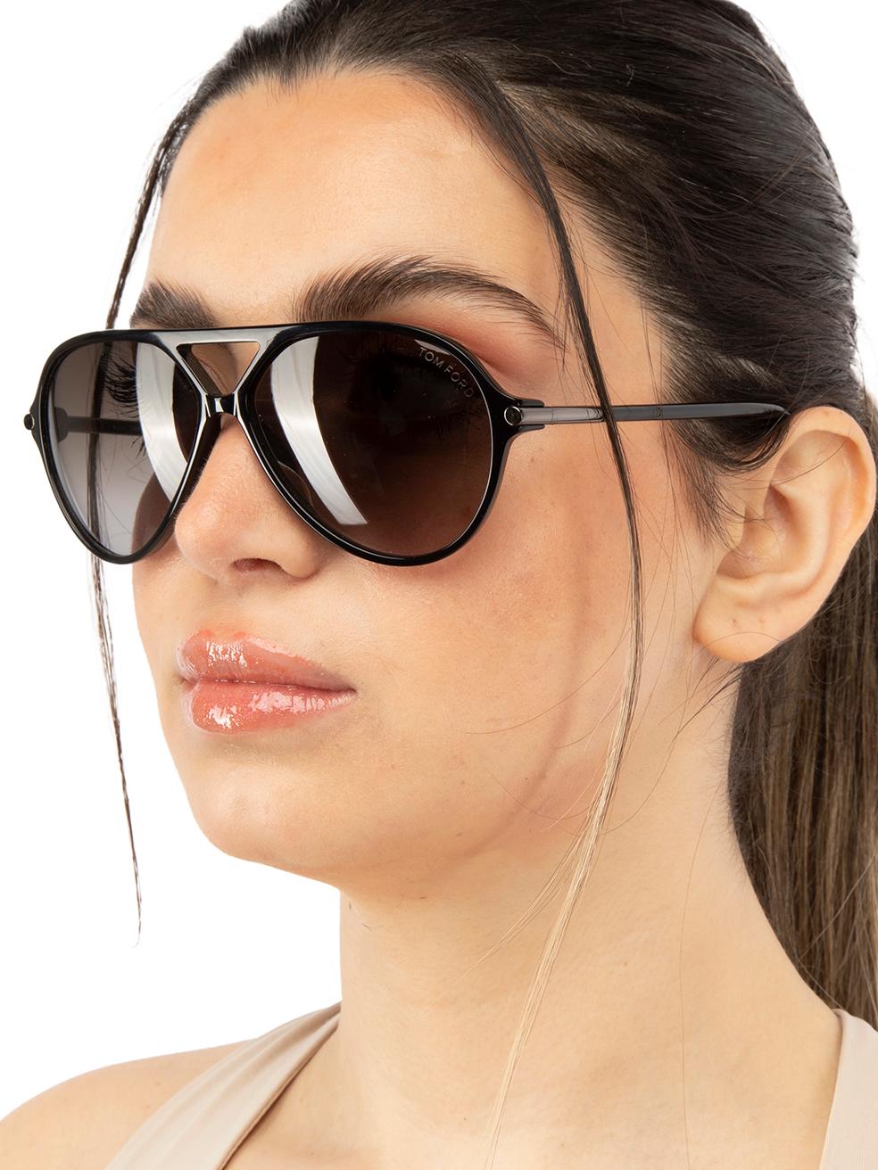 CONDITION is New with tags on this brand new Tom Ford designer item. This item comes with original packaging.
 
 
 
 Details
 
 
 Model: FT0197
 
 Shiny Black
 
 Acetate
 
 Aviator Sunglasses
 
 Black Gradient Lens
 
 Full-Rim
 
 
 
 
 
 Made in