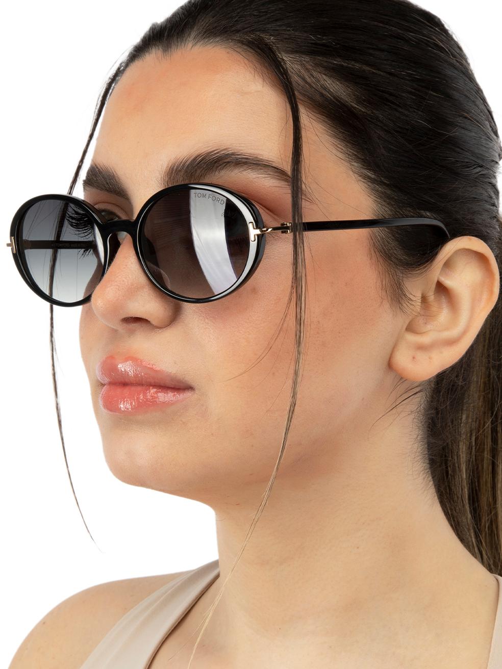 CONDITION is New with tags on this brand new Tom Ford designer item. This item comes with original packaging.
 
 
 
 Details
 
 
 Model: FT0922
 
 Shiny Black
 
 Acetate
 
 Oval Sunglasses
 
 Gradient Smoke Lens
 
 Full-Rim
 
 100% UV protection
 

