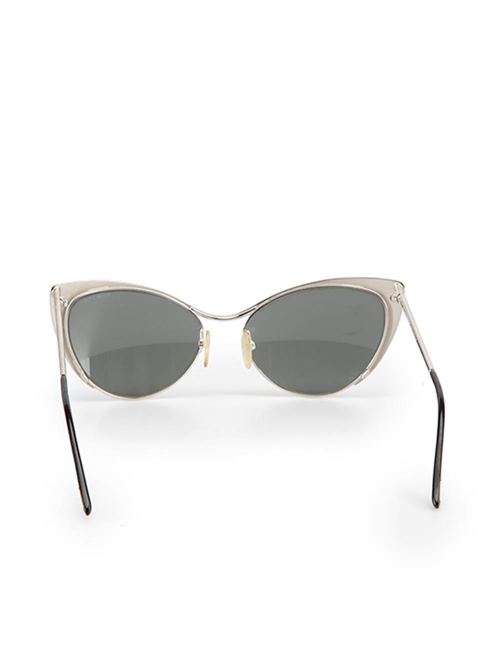 Tom Ford Silver Half Frame Cat Eye Sunglasses In Excellent Condition For Sale In London, GB