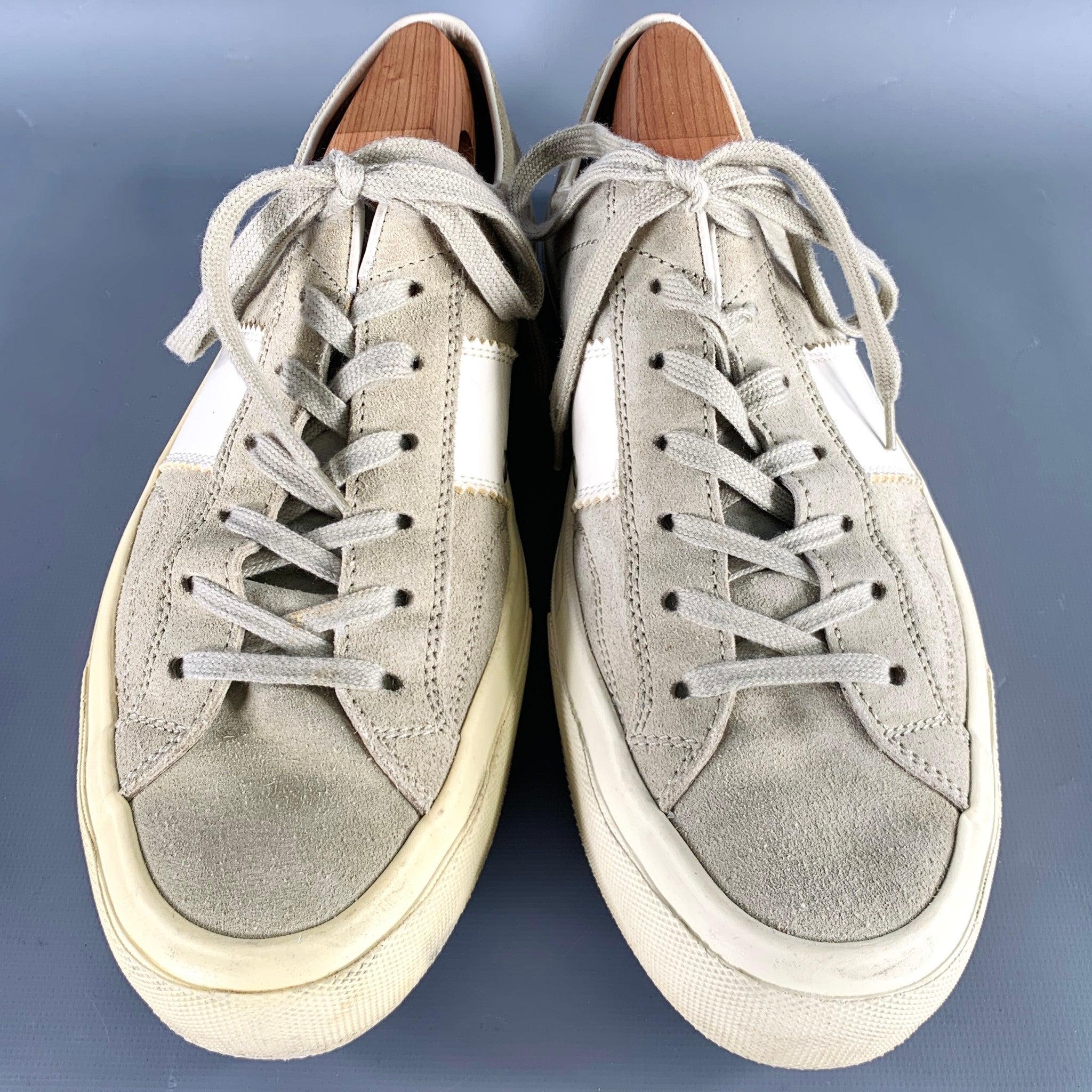 TOM FORD Size 10 Grey Taupe Suede Lace-Up Sneakers In Good Condition For Sale In San Francisco, CA