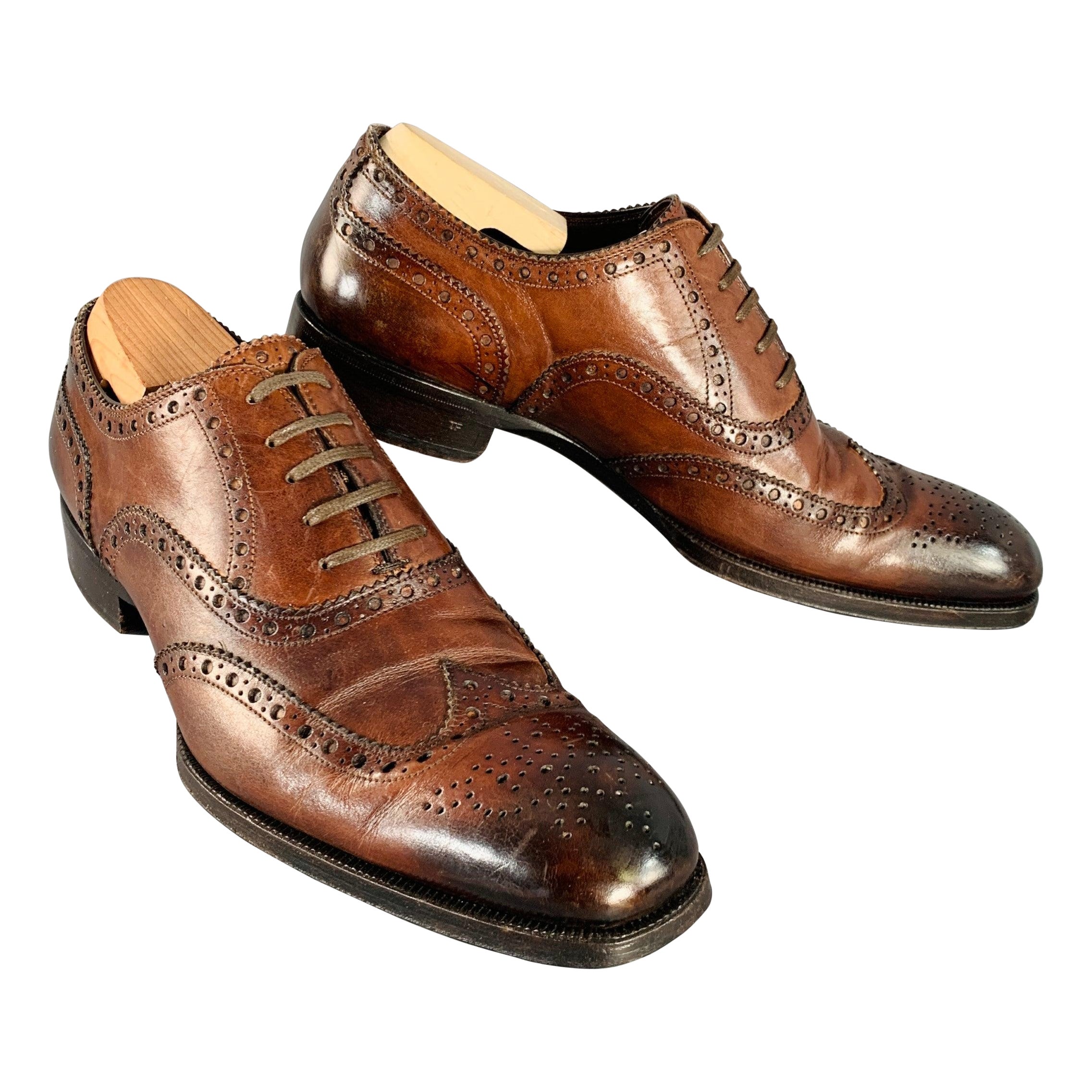 TOM FORD Size 10.5 Brown Antique Leather Wingtip Oxford Lace-Up Shoes