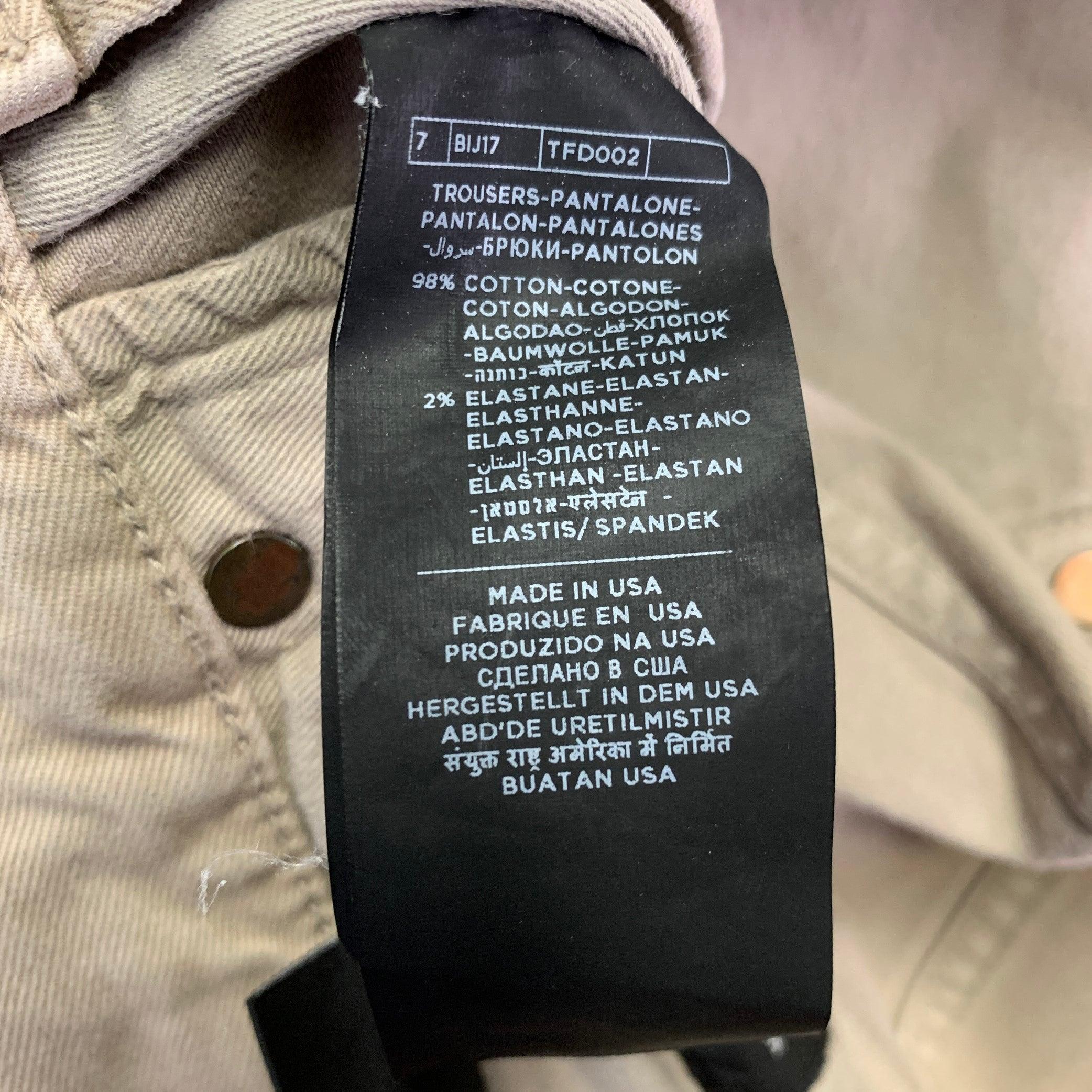 Tom Ford taglia 30 Jeans Khaki in Twill misto cotone con chiusura a bottone in vendita 2
