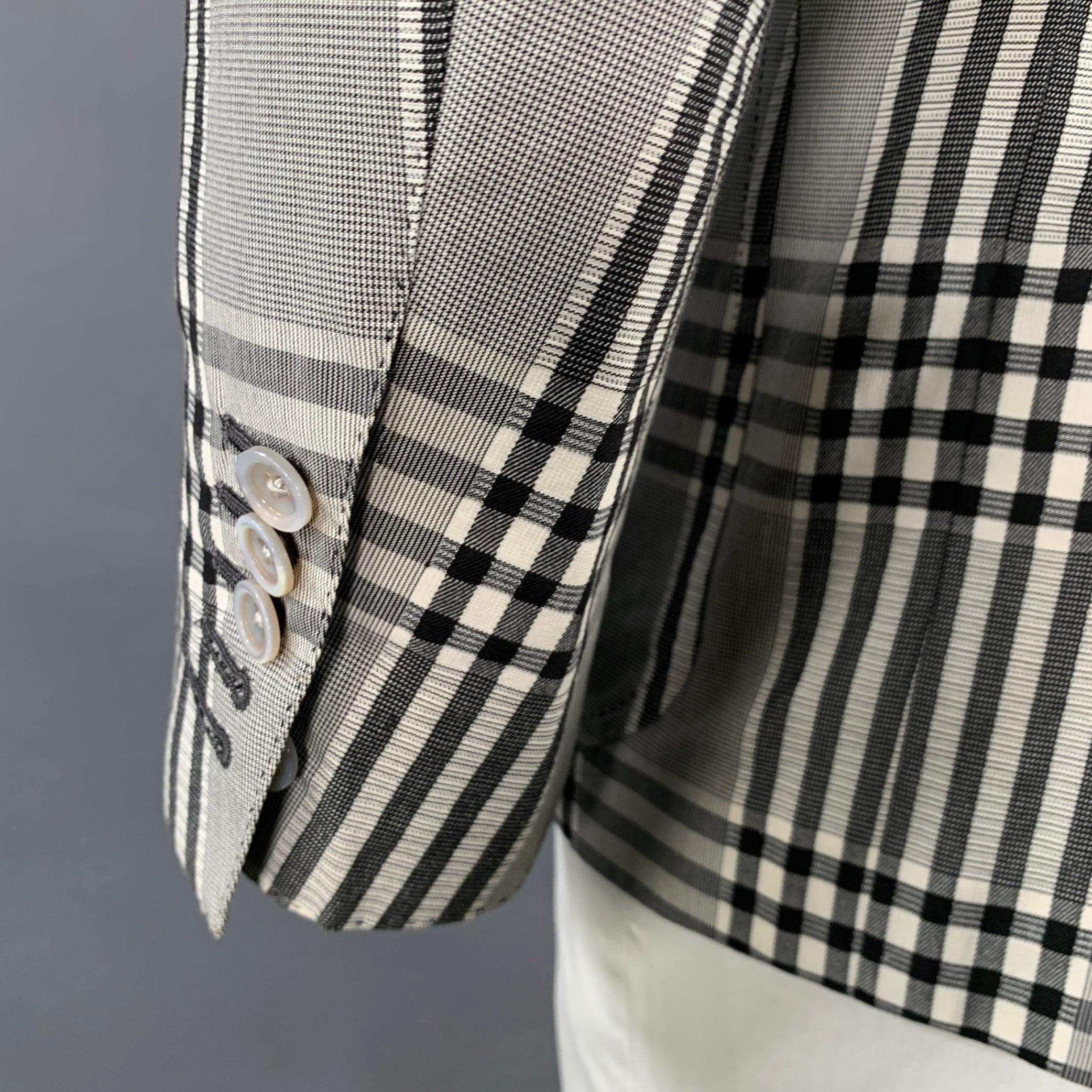 TOM FORD Size 40 Grey Black Plaid Cotton Peak Lapel Sport Coat For Sale 1