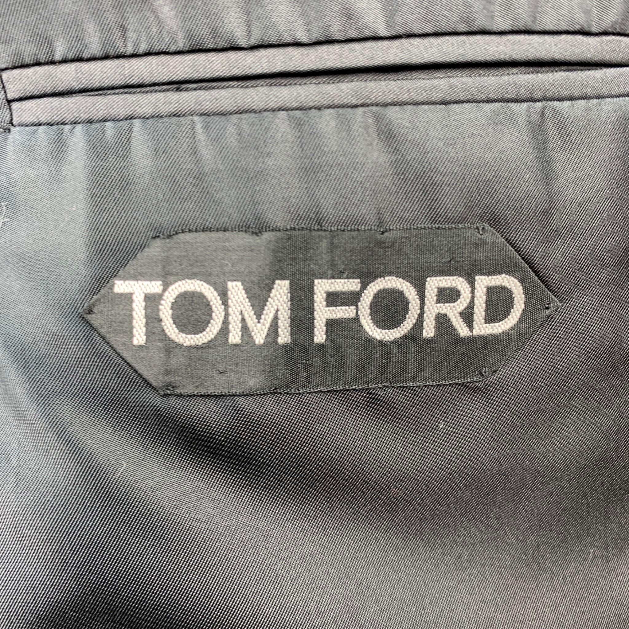 tom ford peak lapel suit