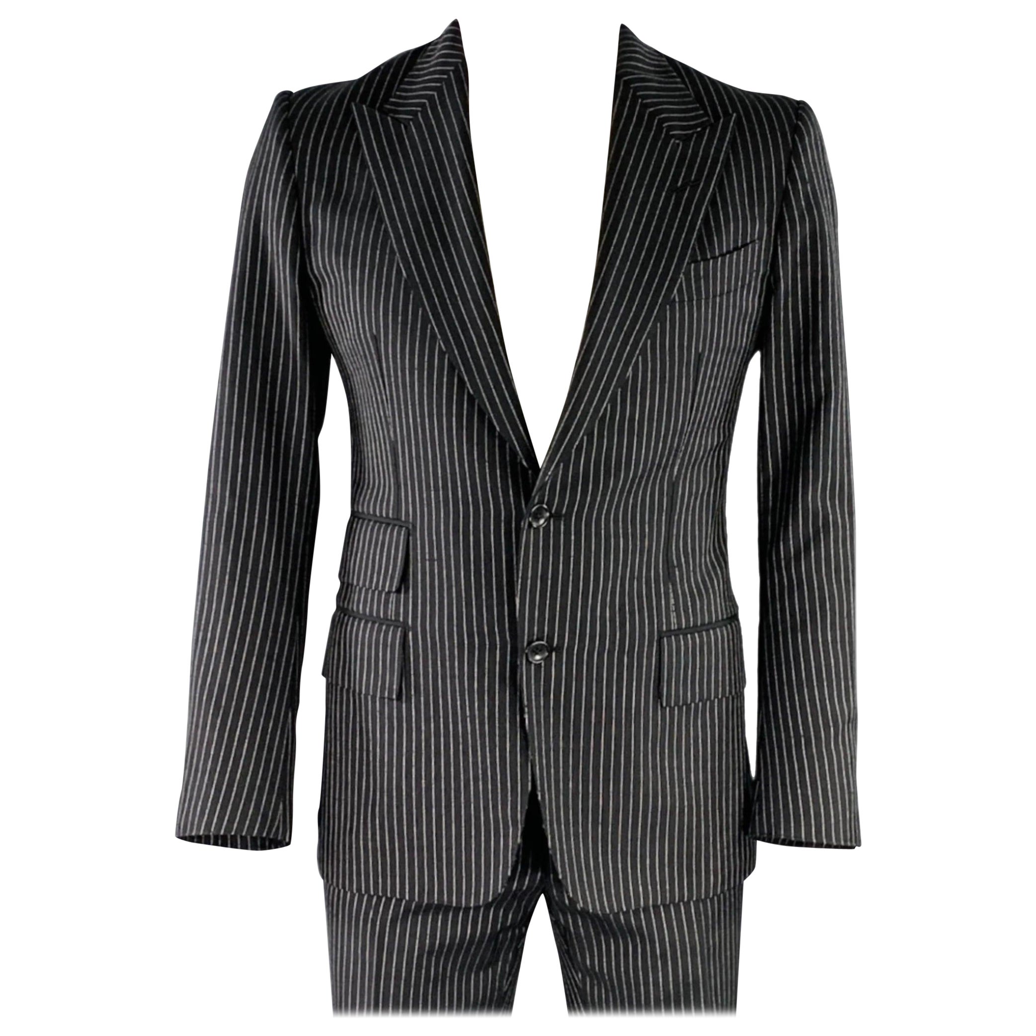 TOM FORD Size 42 Black White Pinstripe Virgin Wool Mohair Suit