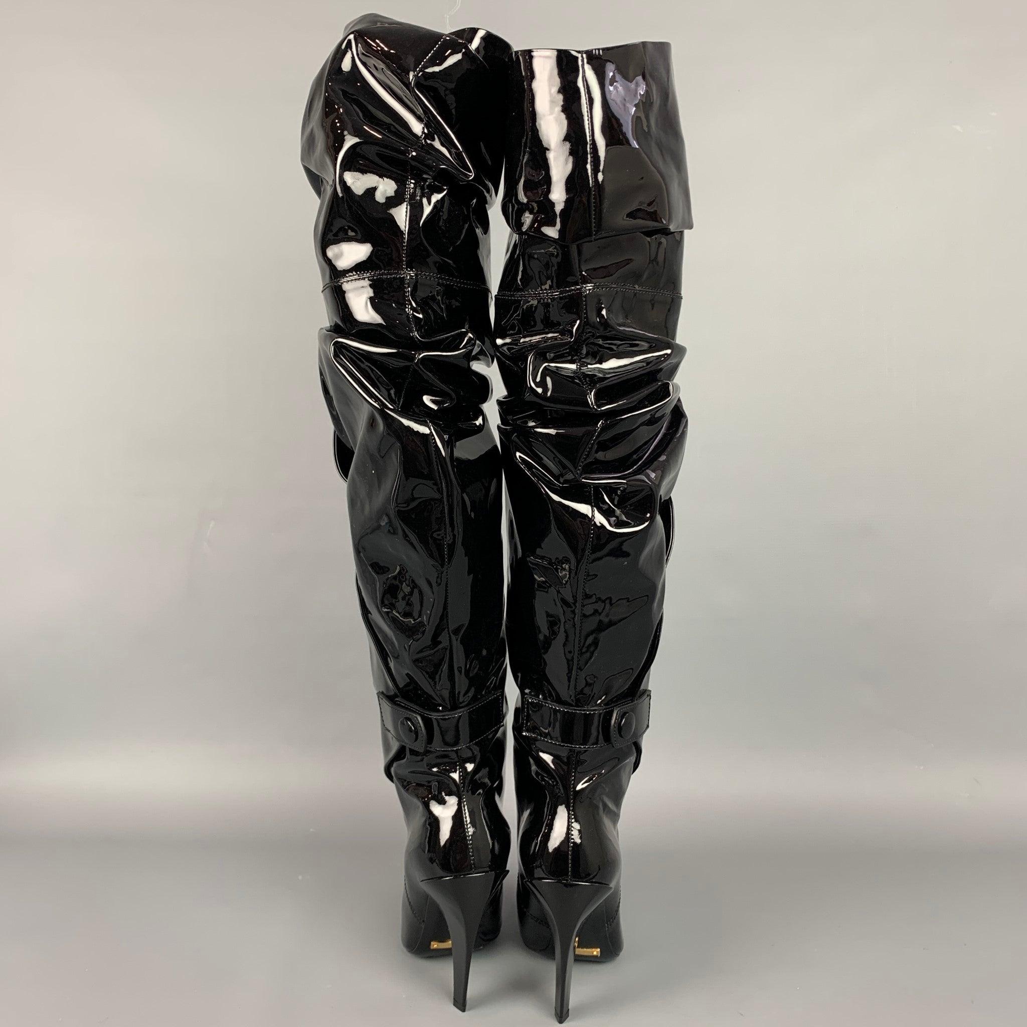 Women's TOM FORD Size 7.5 Black Patent Leather Scrunched 105mm Boots For Sale