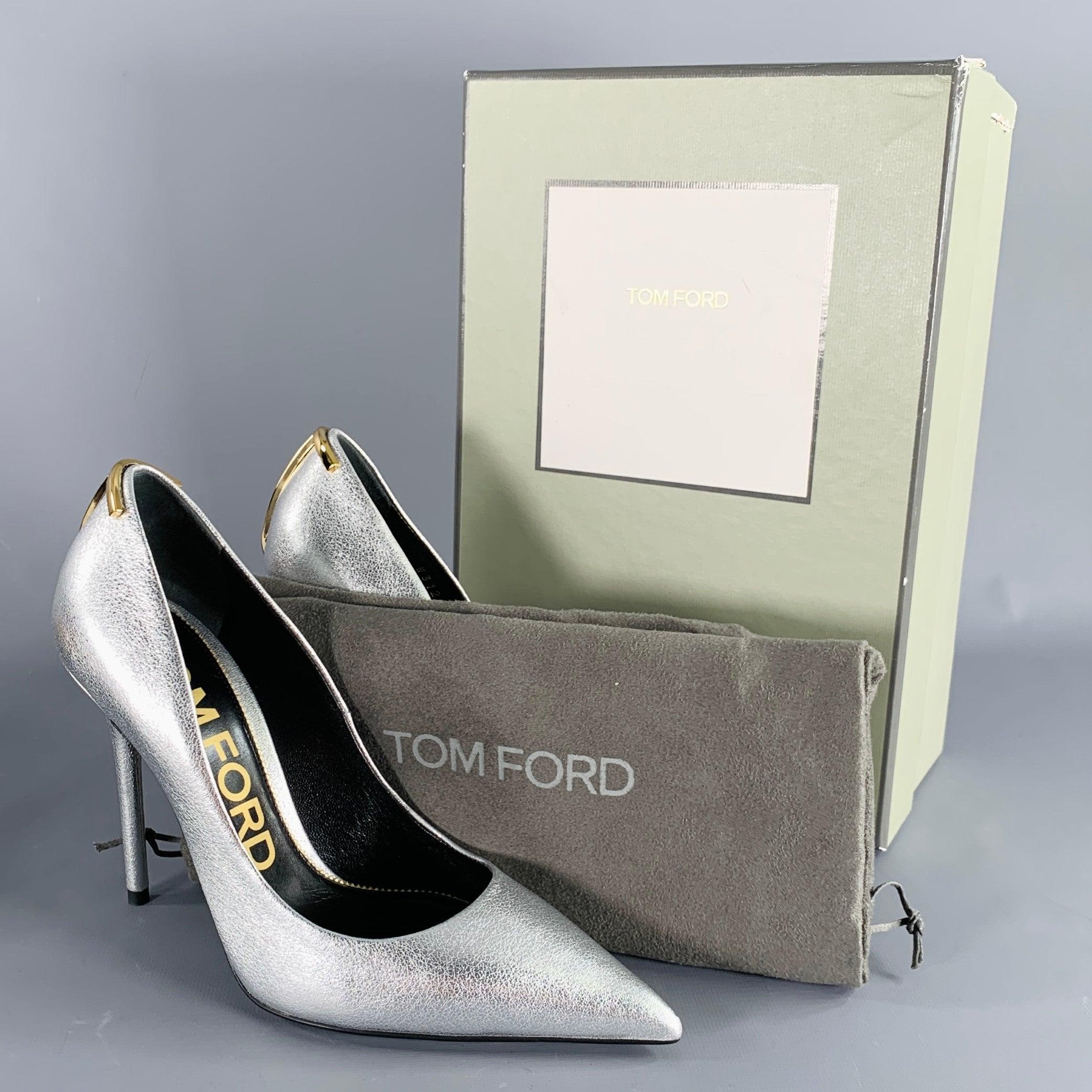 TOM FORD Bombas de tacón con punta de piel de oveja plateada dorada metalizada talla 8 en venta 4