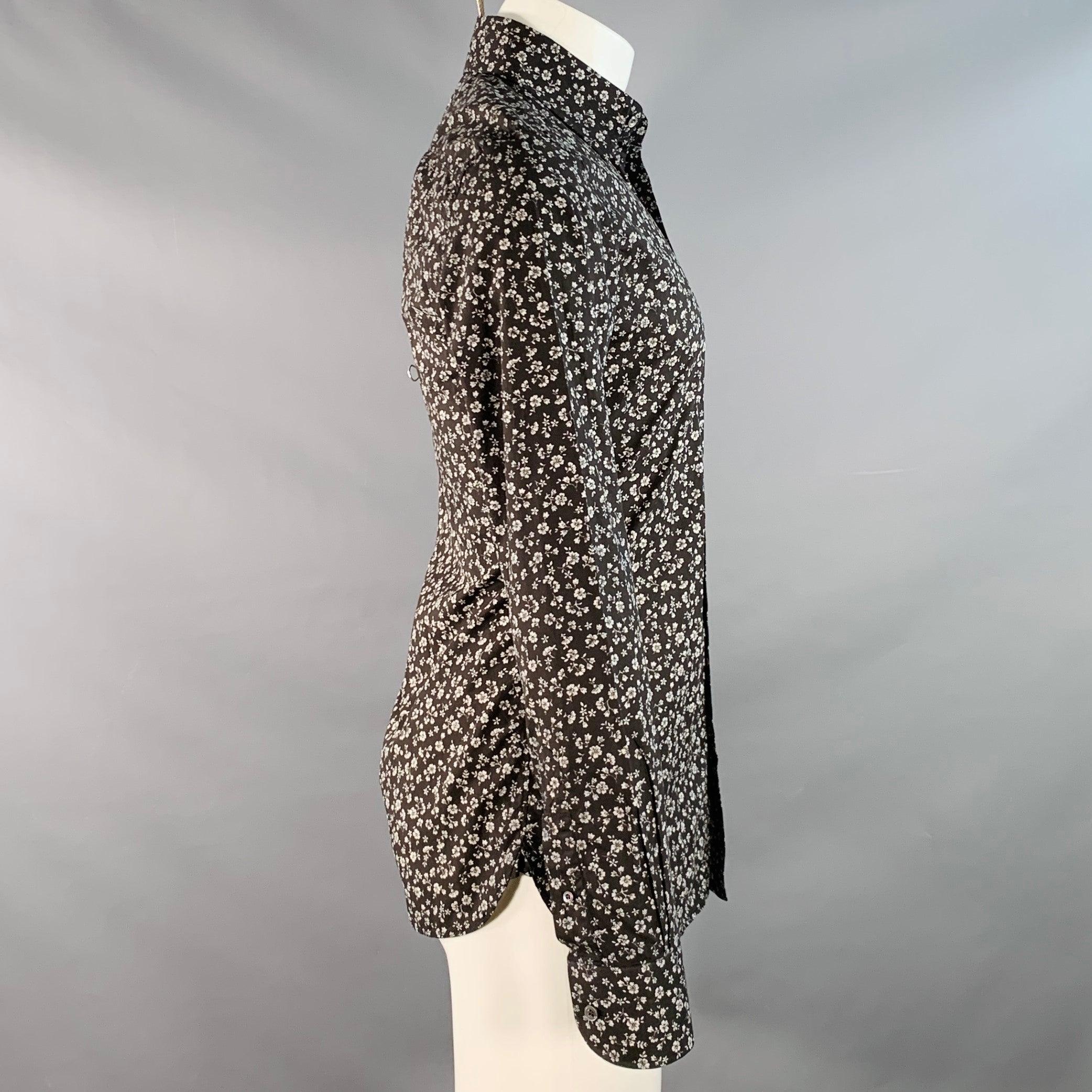 TOM FORD Größe S Schwarz Weiß Geblümtes Baumwollhemd mit langen Ärmeln im Zustand „Gut“ im Angebot in San Francisco, CA