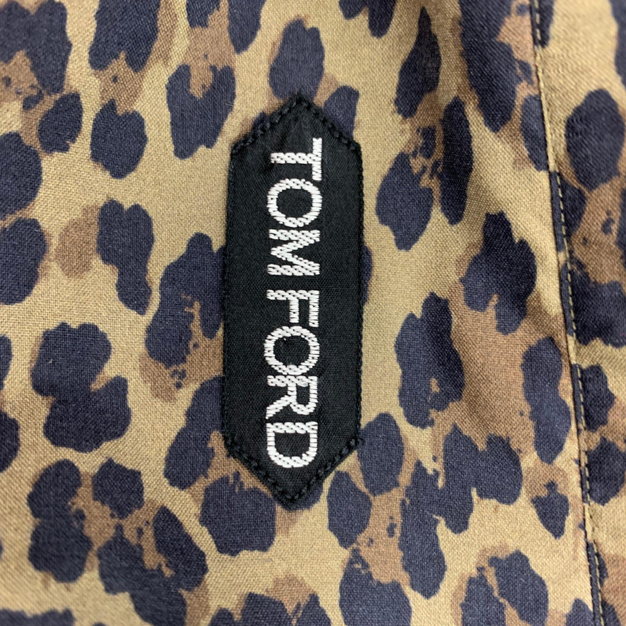 TOM FORD - Chemise à manches longues en soie imprimée d'animaux, noire, olive et marron, taille XL 2