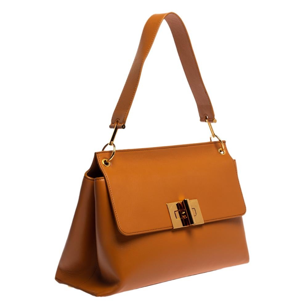 Tom Ford Tan Leather Natalia Shoulder Bag In Good Condition In Dubai, Al Qouz 2