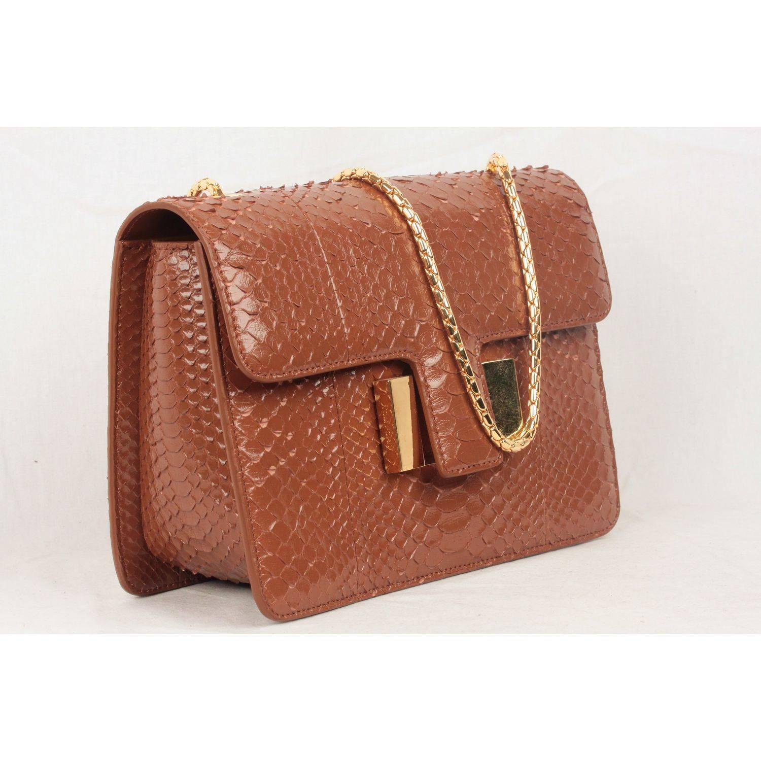TOM FORD Tan Snakeskin SIENNA Structured Shoulder Bag In Excellent Condition In Rome, Rome