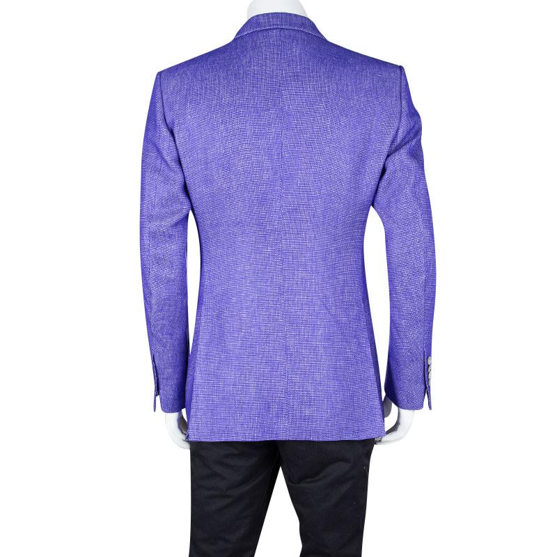 This blazer from Tom Ford is perfect for the handsome you as it will make you look sharp and classy. The blazer is made of linen and silk, featuring notched lapels, front button fastenings, and two pockets. Pair this creation with a plain shirt,