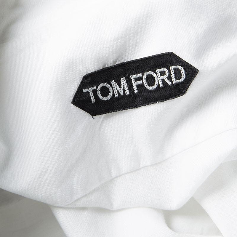 Tom Ford White Cotton Pintuck Detail Long Sleeve Button Front Tuxedo Shirt XL In Good Condition In Dubai, Al Qouz 2