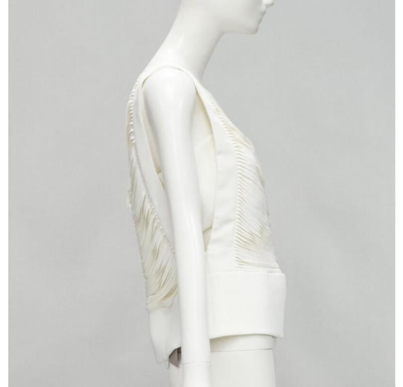 TOM FORD white laser cut fringe polyester vest bandeau set top IT42 S In Excellent Condition In Hong Kong, NT