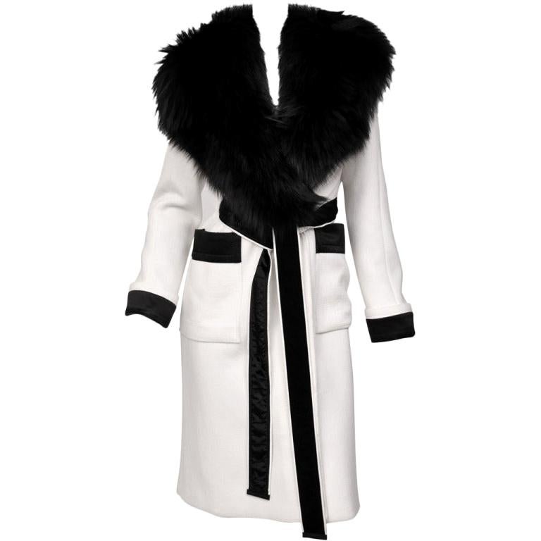 F/W 2011 Tom Ford White Wool Coat with Fox Fur ***New