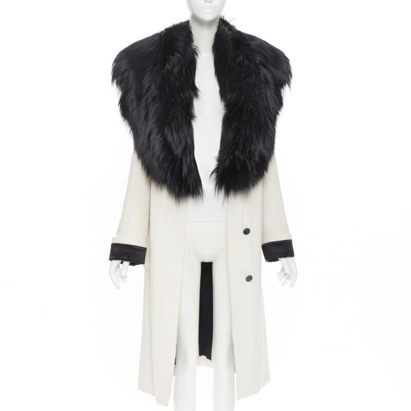 Beige TOM FORD white wool crepe black fox fur collar quilted belted robe coat IT40 S