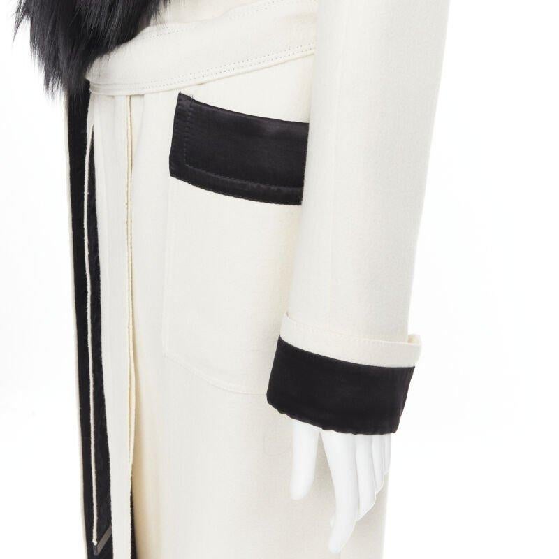TOM FORD white wool crepe black fox fur collar quilted belted robe coat IT40 S For Sale 3