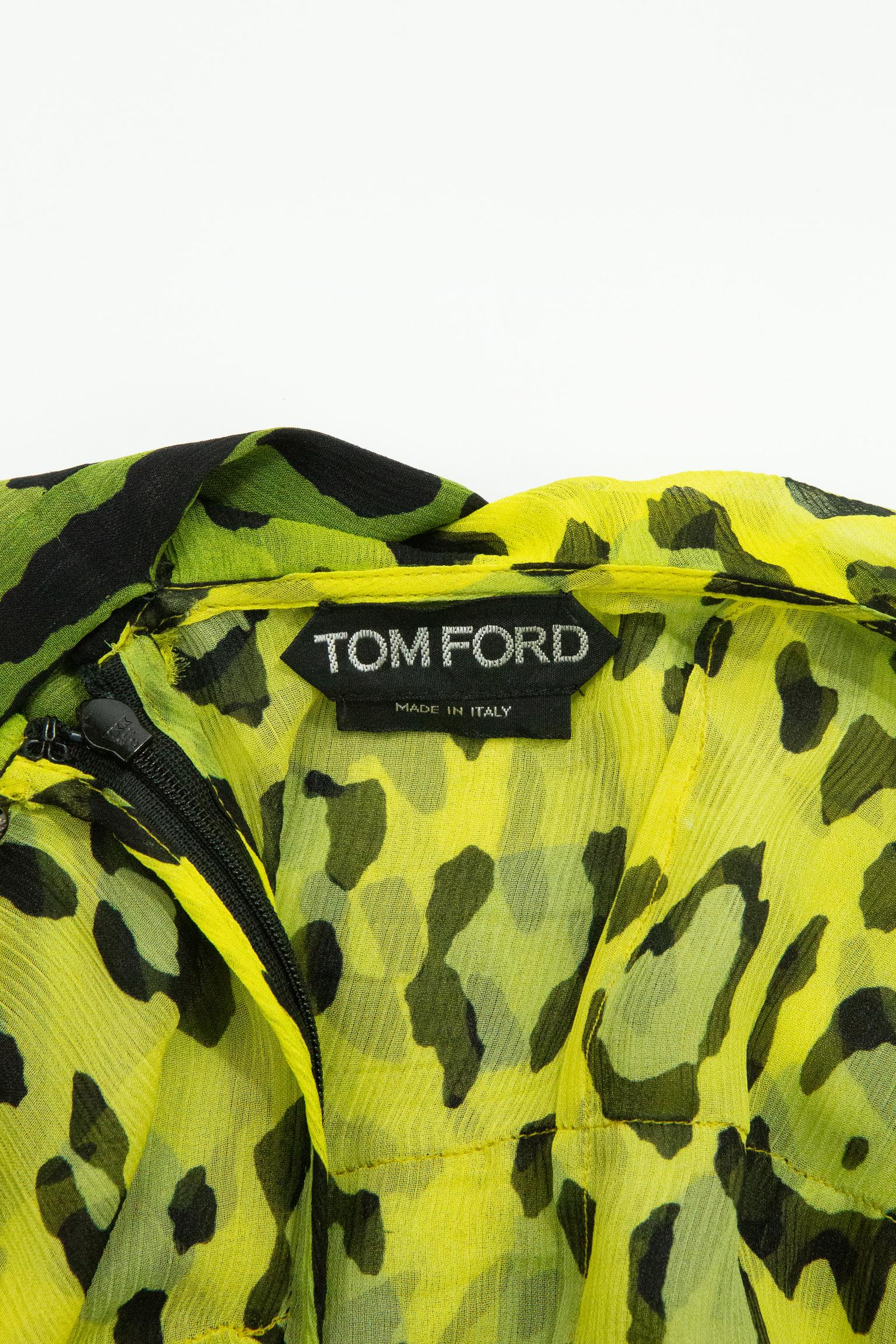 Tom Ford Vestito con stampa leopardo giallo e verde in vendita 4