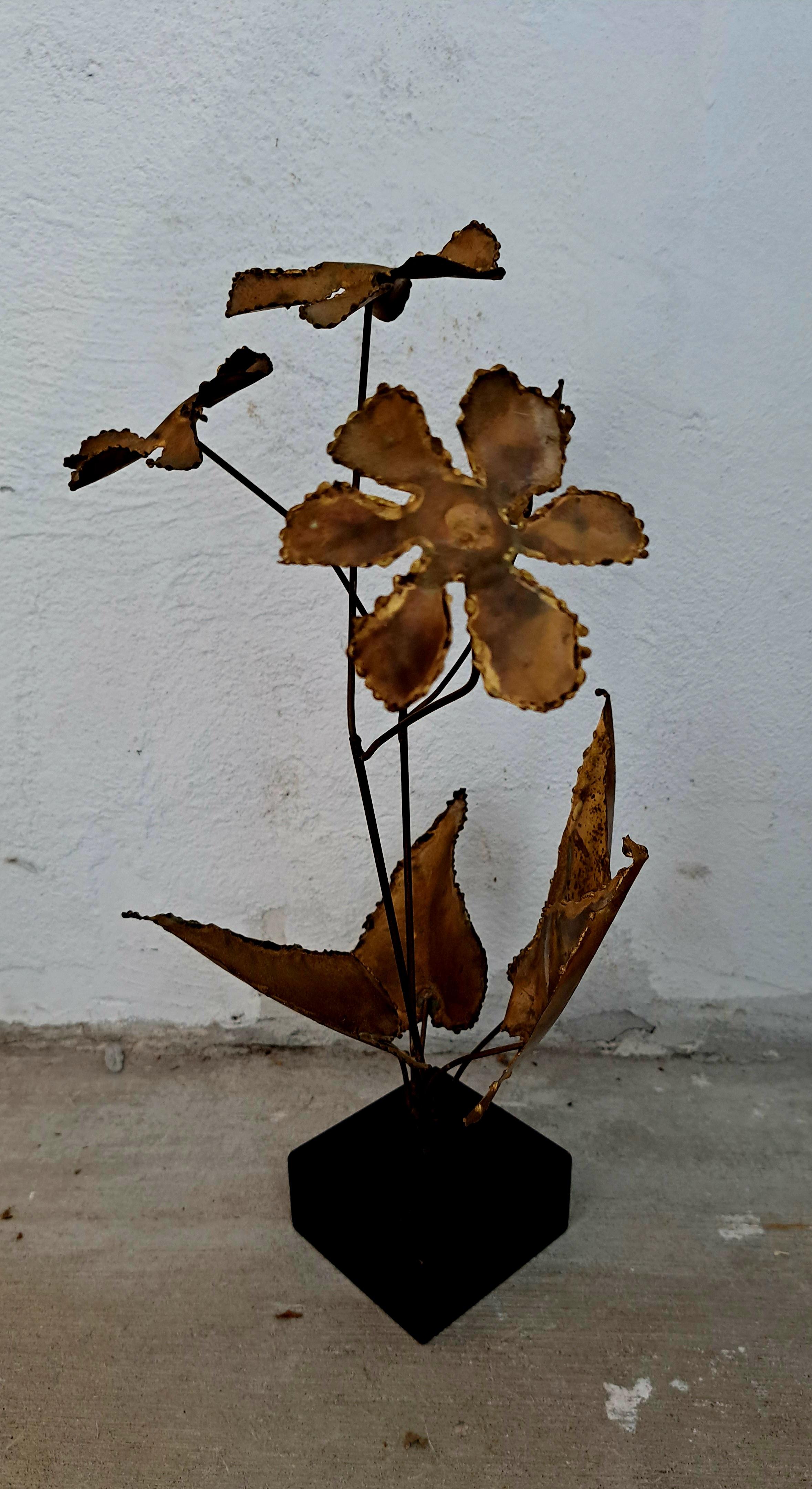 Mid-20th Century Tom Greene Flower Sculpture