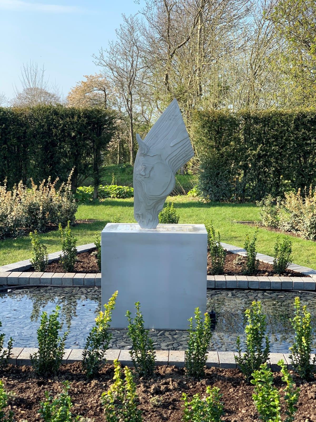 DRINKING HORSE IV by Tom Hiscocks - horse sculpture stainless steel For Sale 2