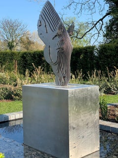 DRINKING HORSE IV by Tom Hiscocks - escultura caballo acero inoxidable