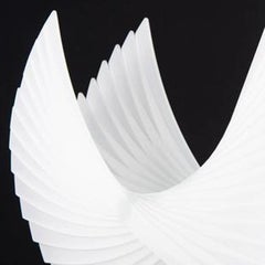 'Heidi's Thoughts White' Taillé, poli, flottant, verre, sculpture