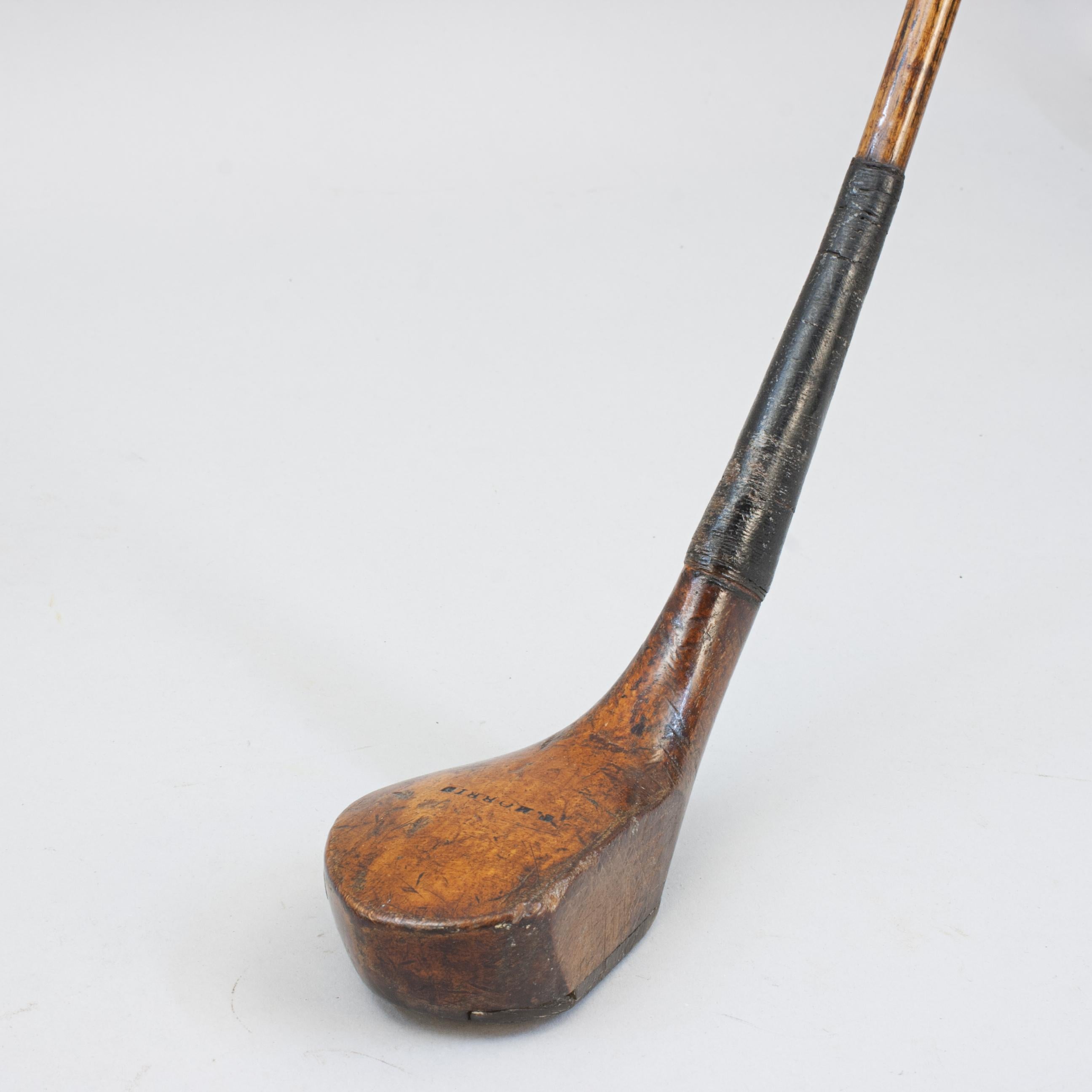 Testa spaventata Tom Morris Driver, Andrew Andrews.
Un'elegante mazza da golf driver con testa spaventata (o 