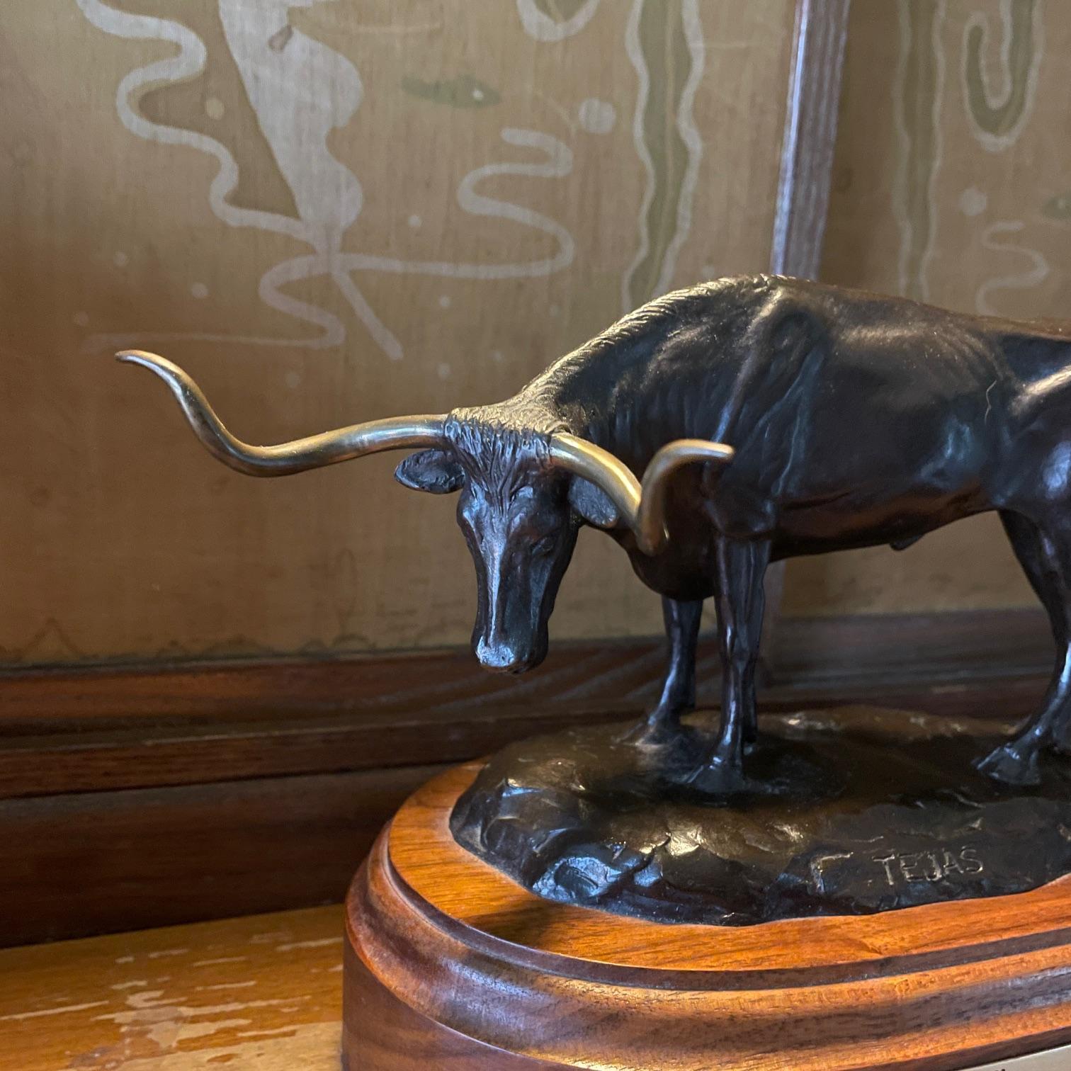 Native American Tom Moss TEJAS Bull Longhorn Cow Bronze Bull Sculpture Western Cowboy Steer