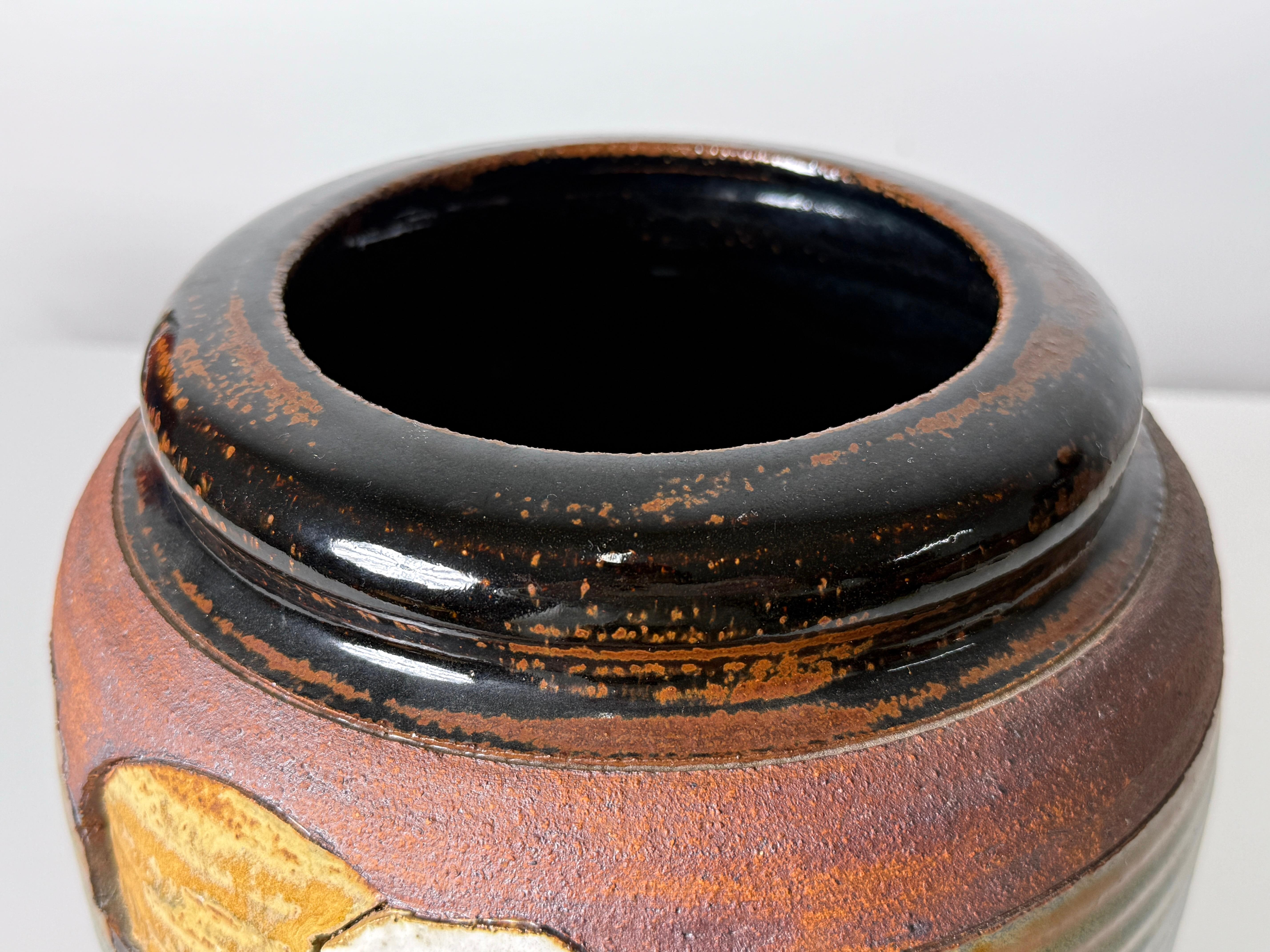 Tom Phardel Incised Landscape Stoneware Ceramic Vase Detroit Studio Pottery For Sale 3