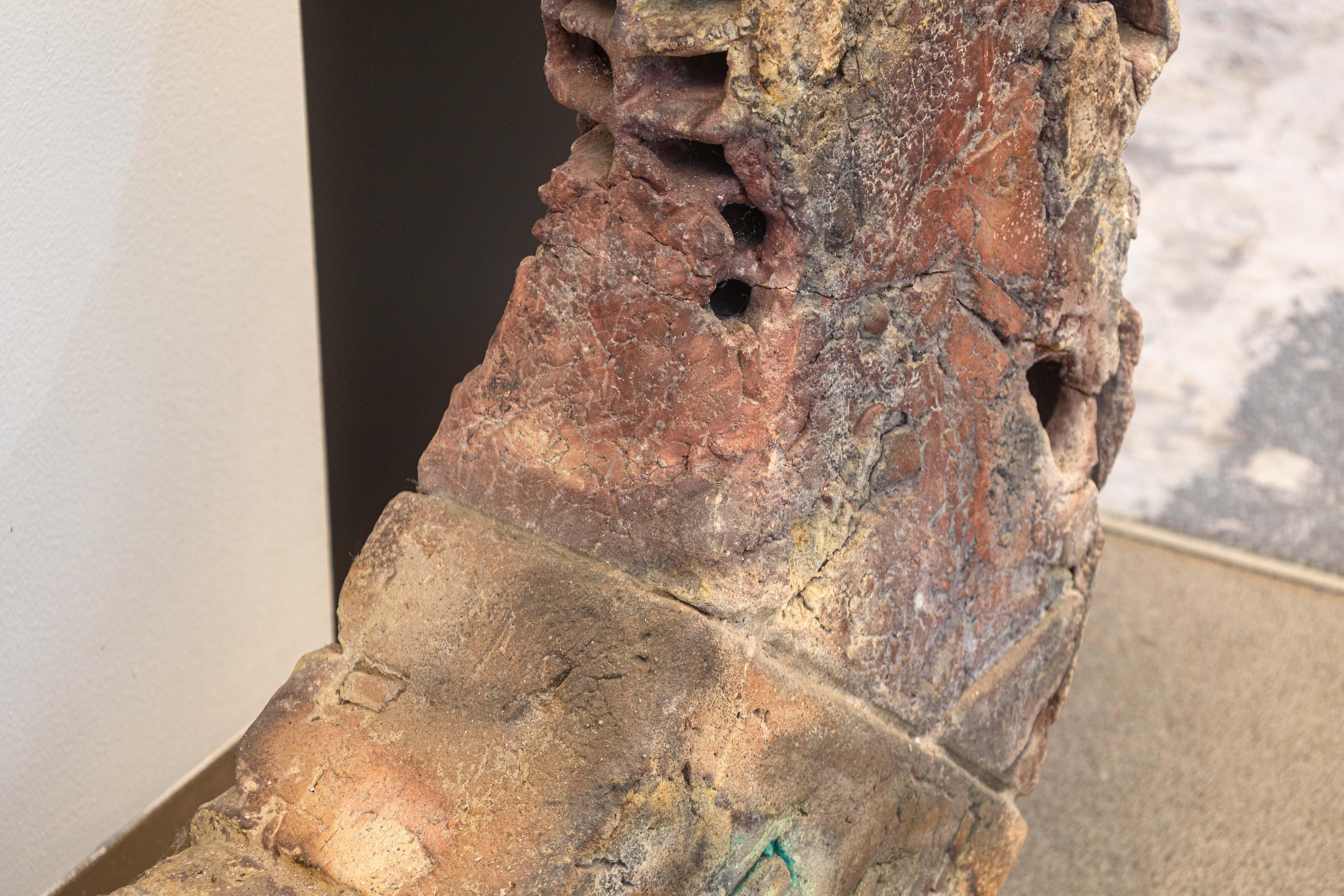 Tom Phardel Postmoderne monumentale kreisförmige Keramik-Skulptur in Mischtechnik (Ende des 20. Jahrhunderts) im Angebot