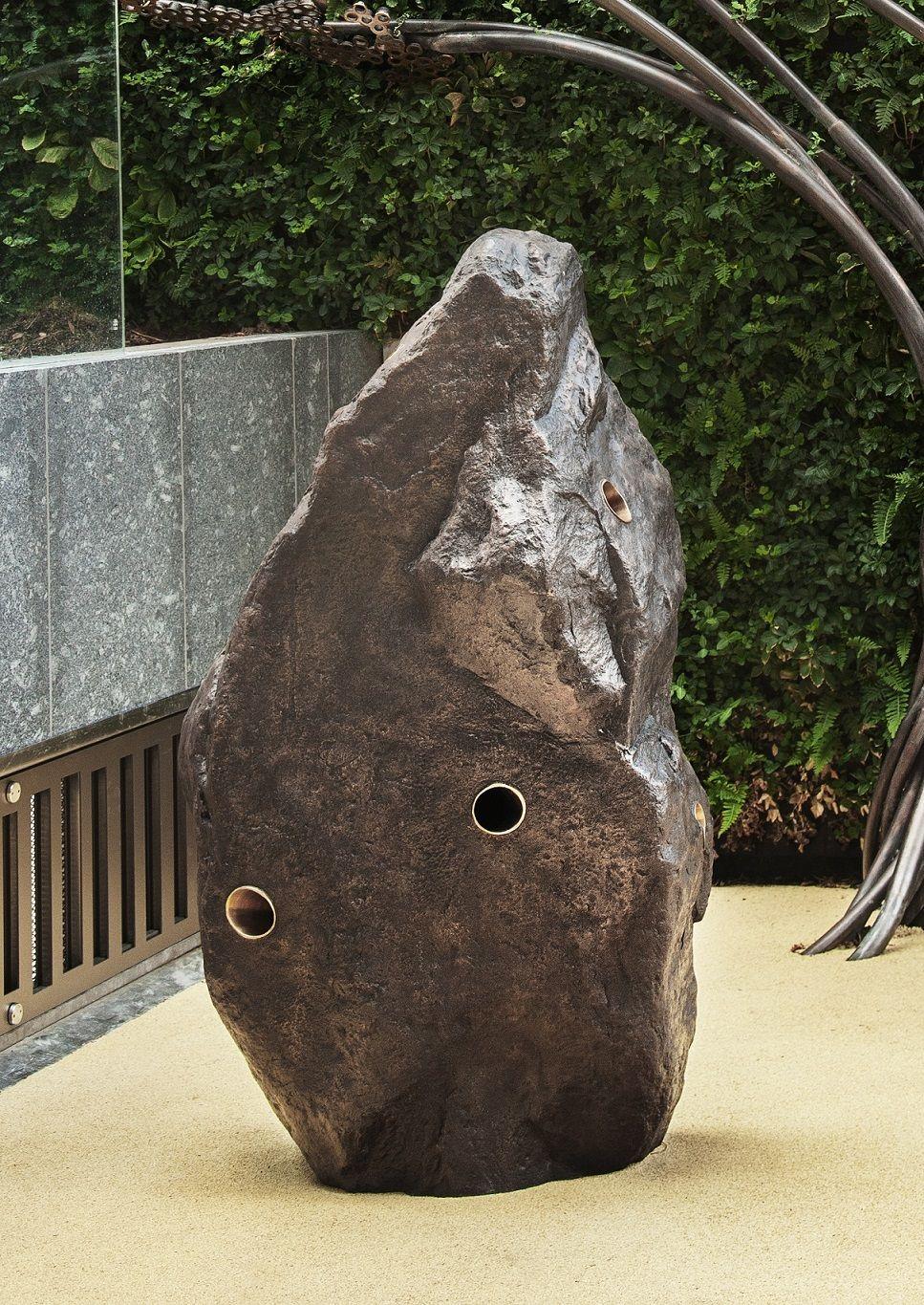 Boulder #1 – The Speaker is a bronze sculpture by contemporary artist Tom Price, dimensions are 170 × 100 × 65 cm (66.9 × 39.4 × 25.6 in). 
This artwork is available on commission. It will be created on the same basis as shown in the images and