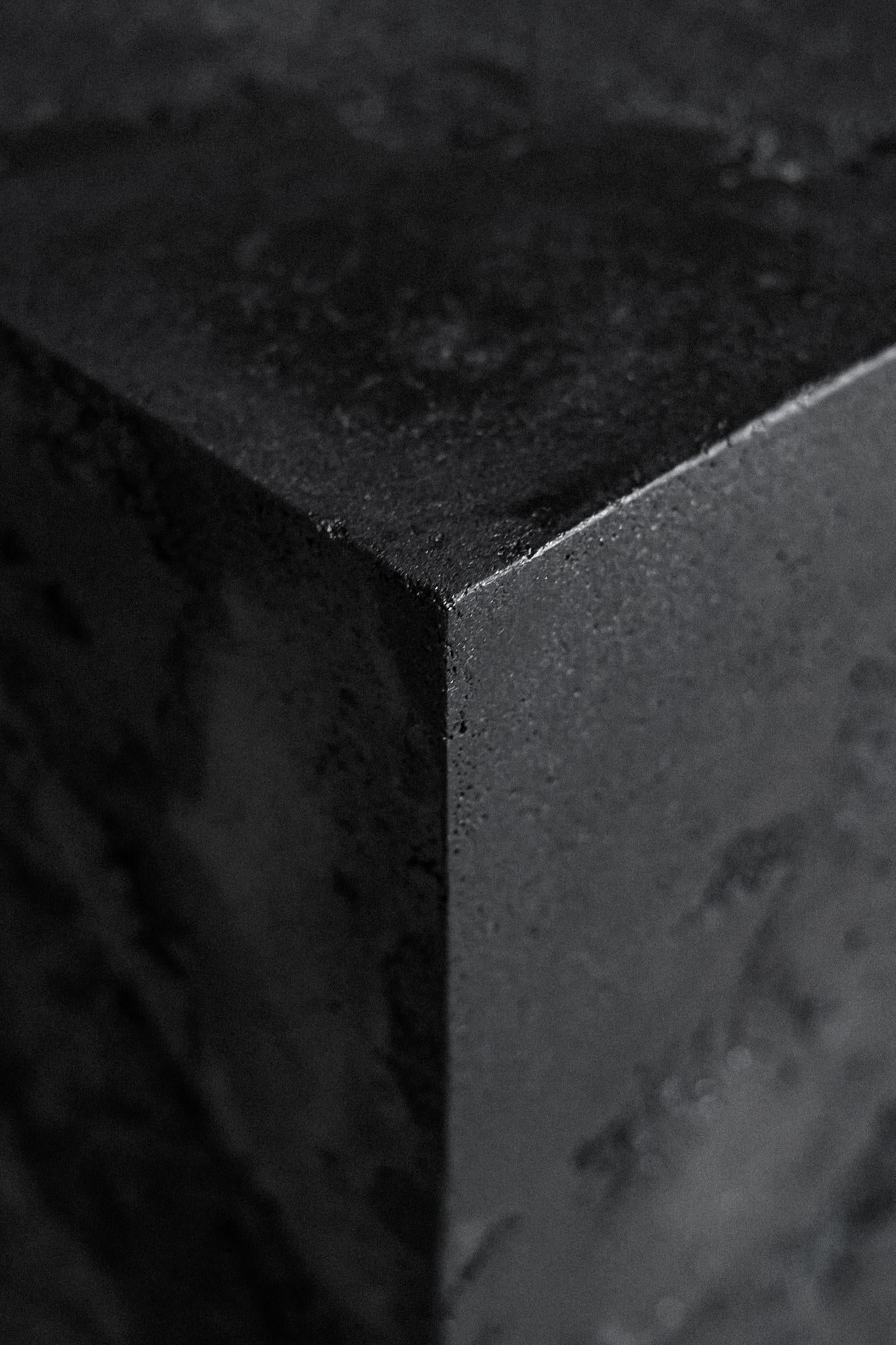 Counterpart ( triptyque) de Tom Price, sculpture abstraite, éclairage, LED, banc en vente 6