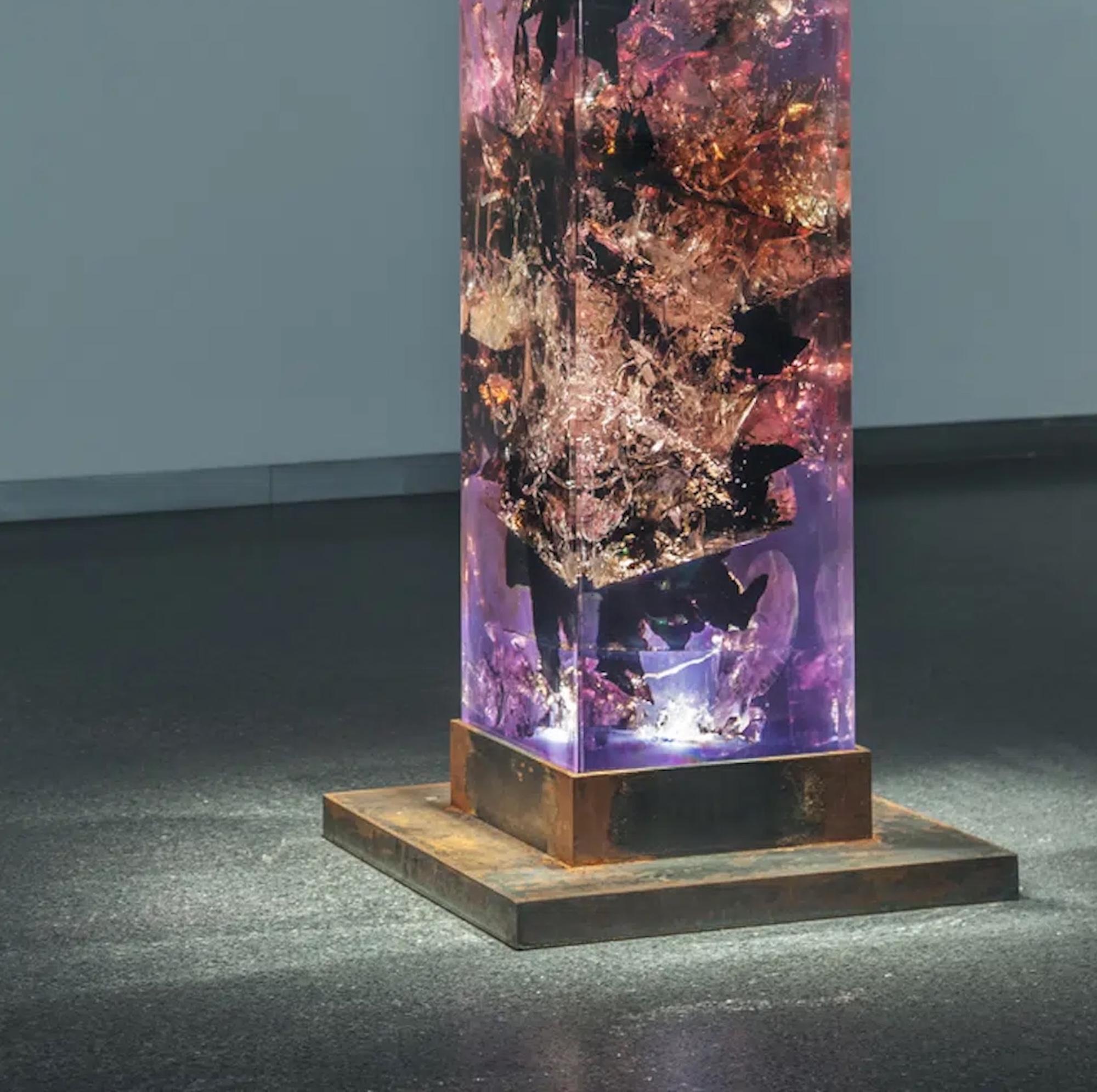 Synthesis 1 by Tom Price - Sculpture and lighting, LED, original, abstract, pink For Sale 7