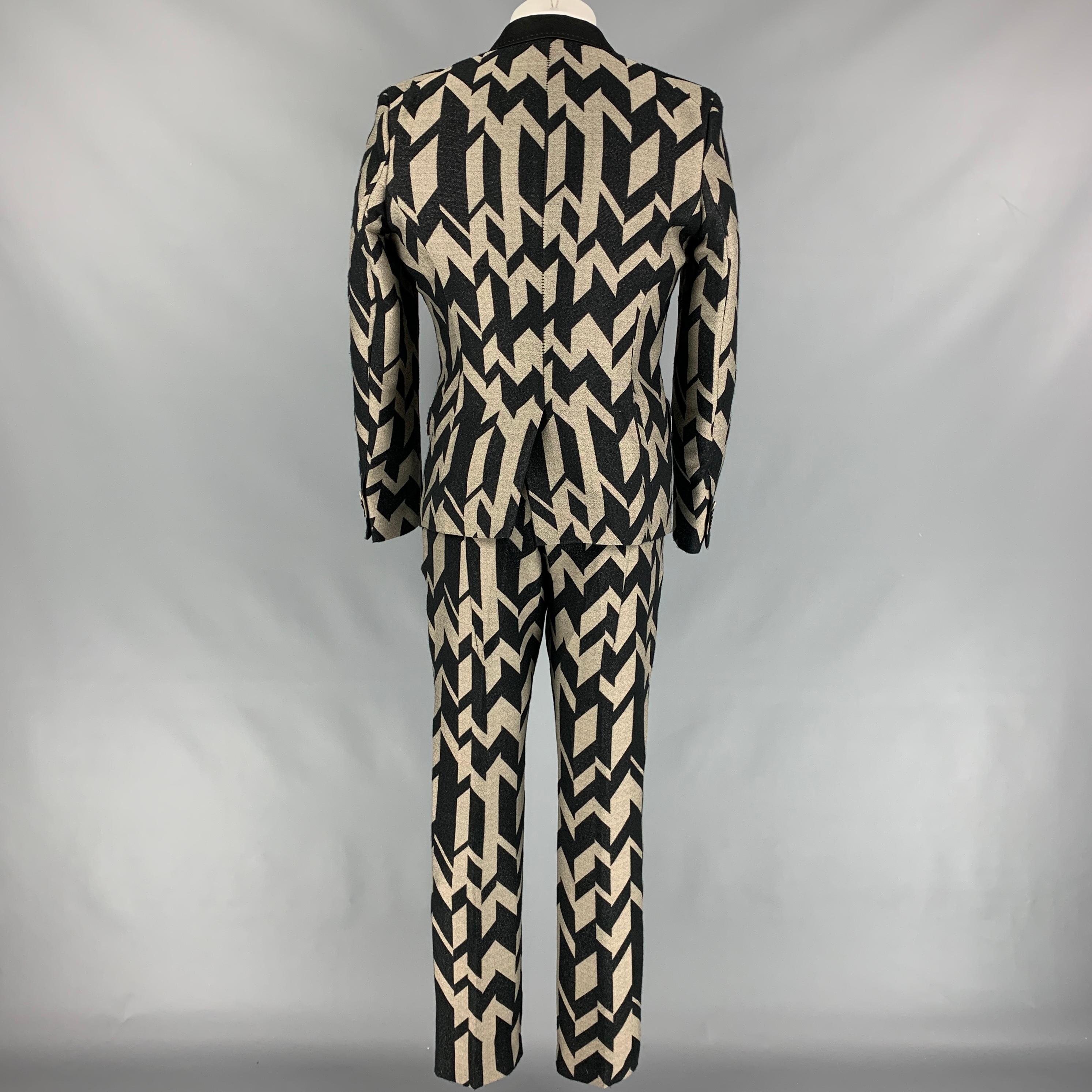 TOM REBL Size 40 Black & Gold Chevron Polyester Blend Peak Lapel Suit In Good Condition In San Francisco, CA