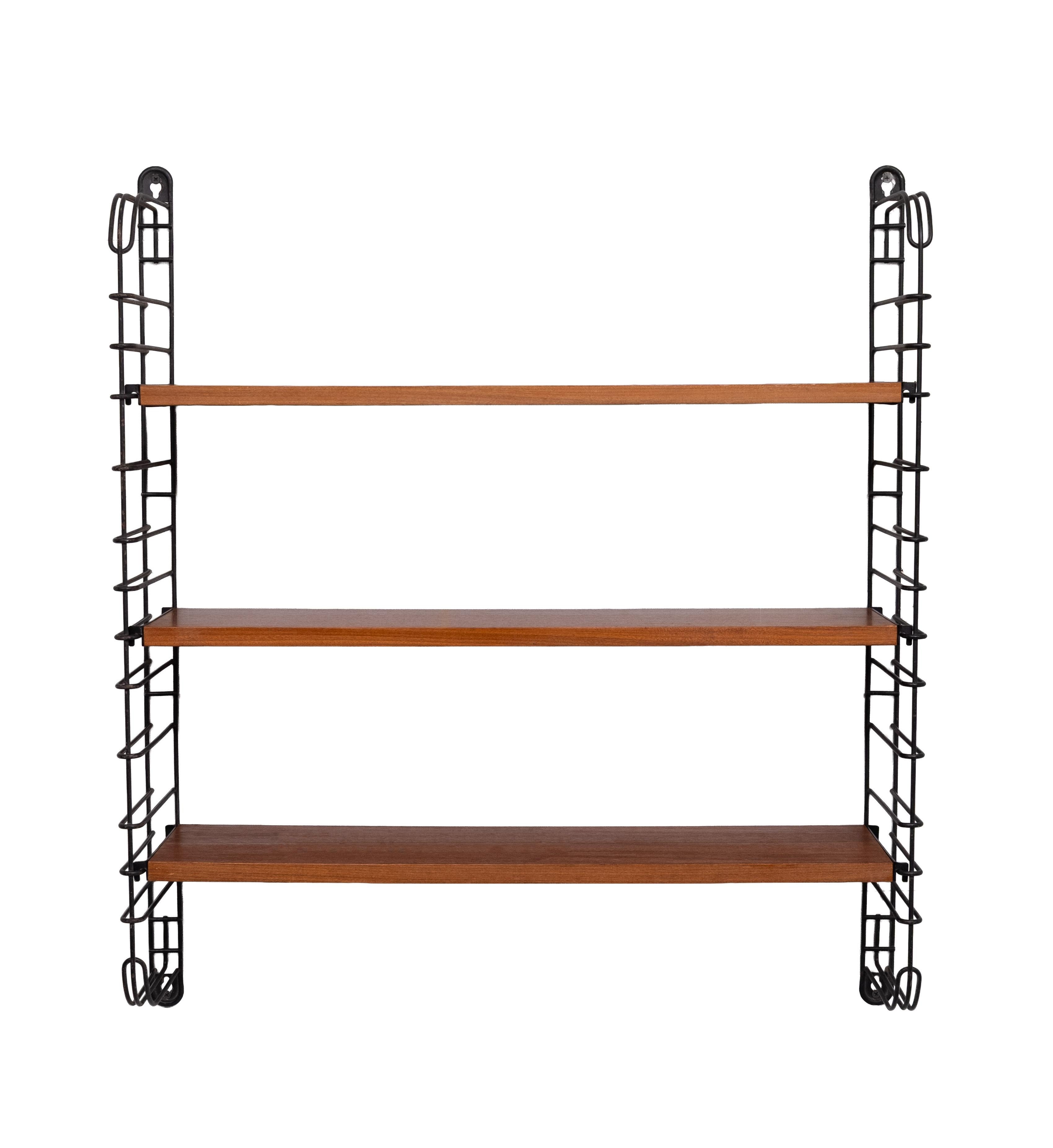 Tomado  modular shelving system Teak 1950s Holland (Teakholz) im Angebot