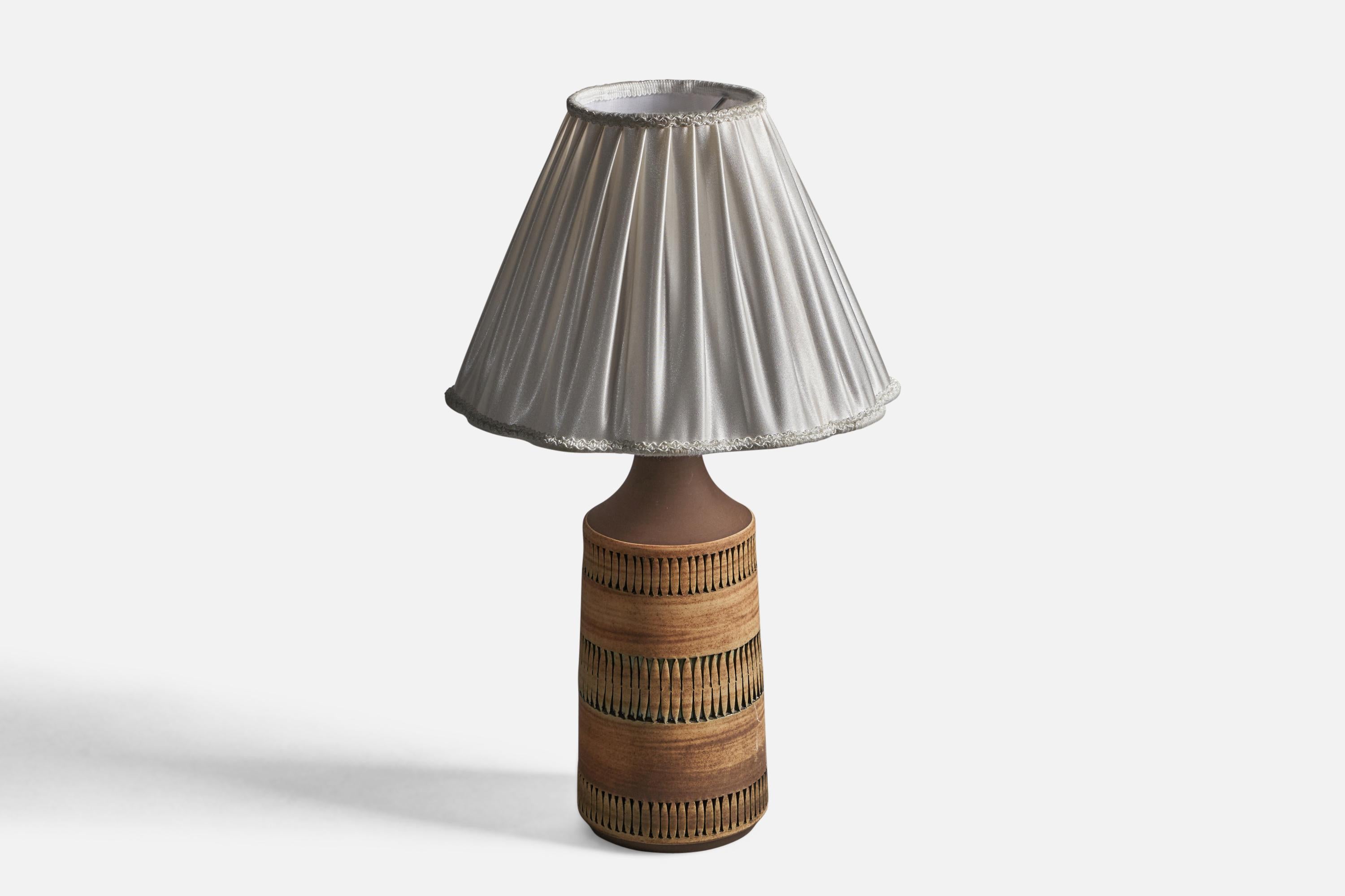 Mid-Century Modern Tomas Anagrius, Table Lamp, Stoneware, Fabric, Sweden, 1960s For Sale