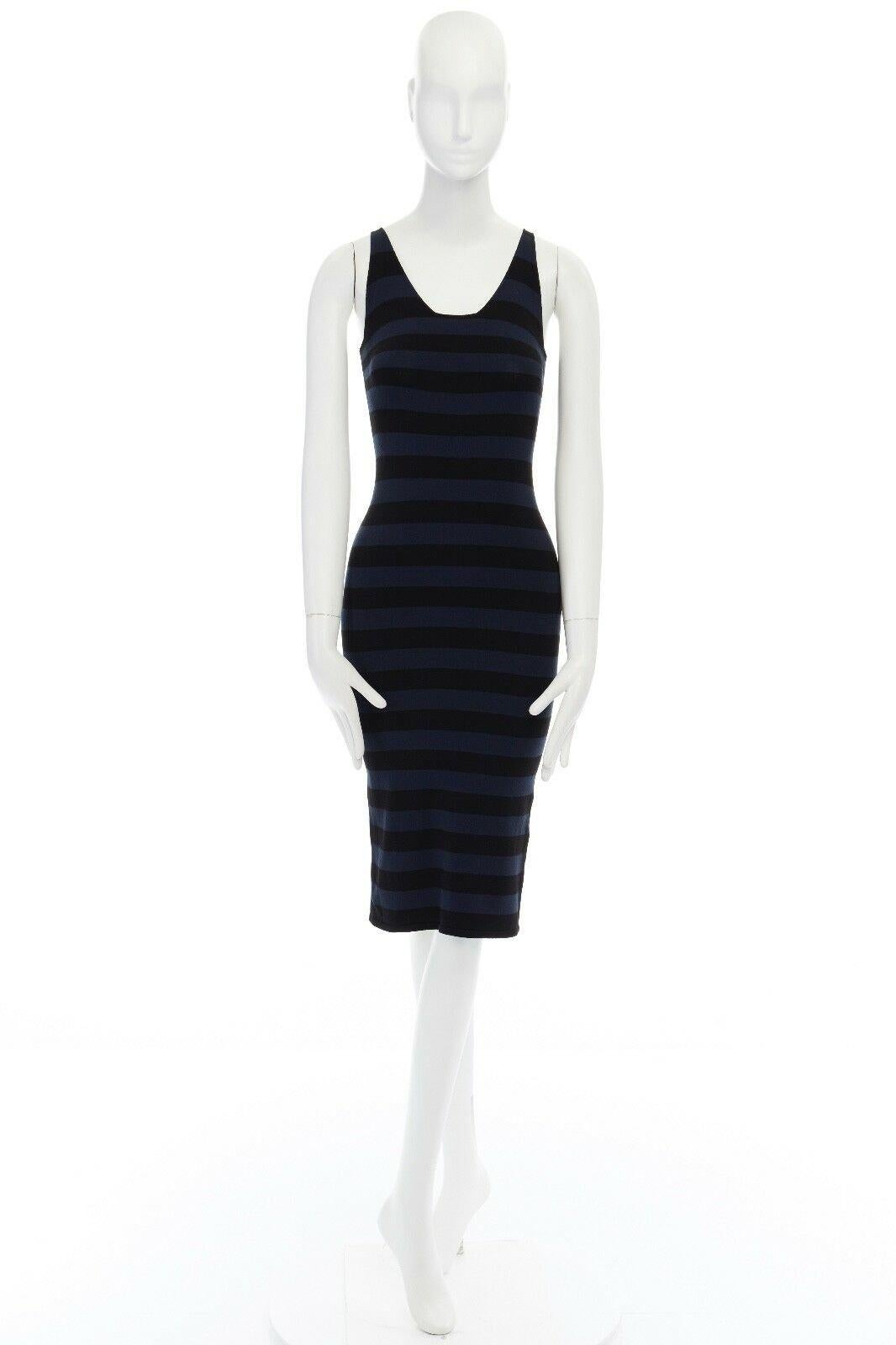 TOMAS MAIER blue black stripe raw cut edge sleeveless stretch casual dress US2 S 
Reference: LNKO/A00871 
Brand: Tomas Maier 
Material: Viscose 
Color: Black 
Pattern: Striped 
Extra Detail: Viscose, polyester. Black and navy blue. Raw cut neckline