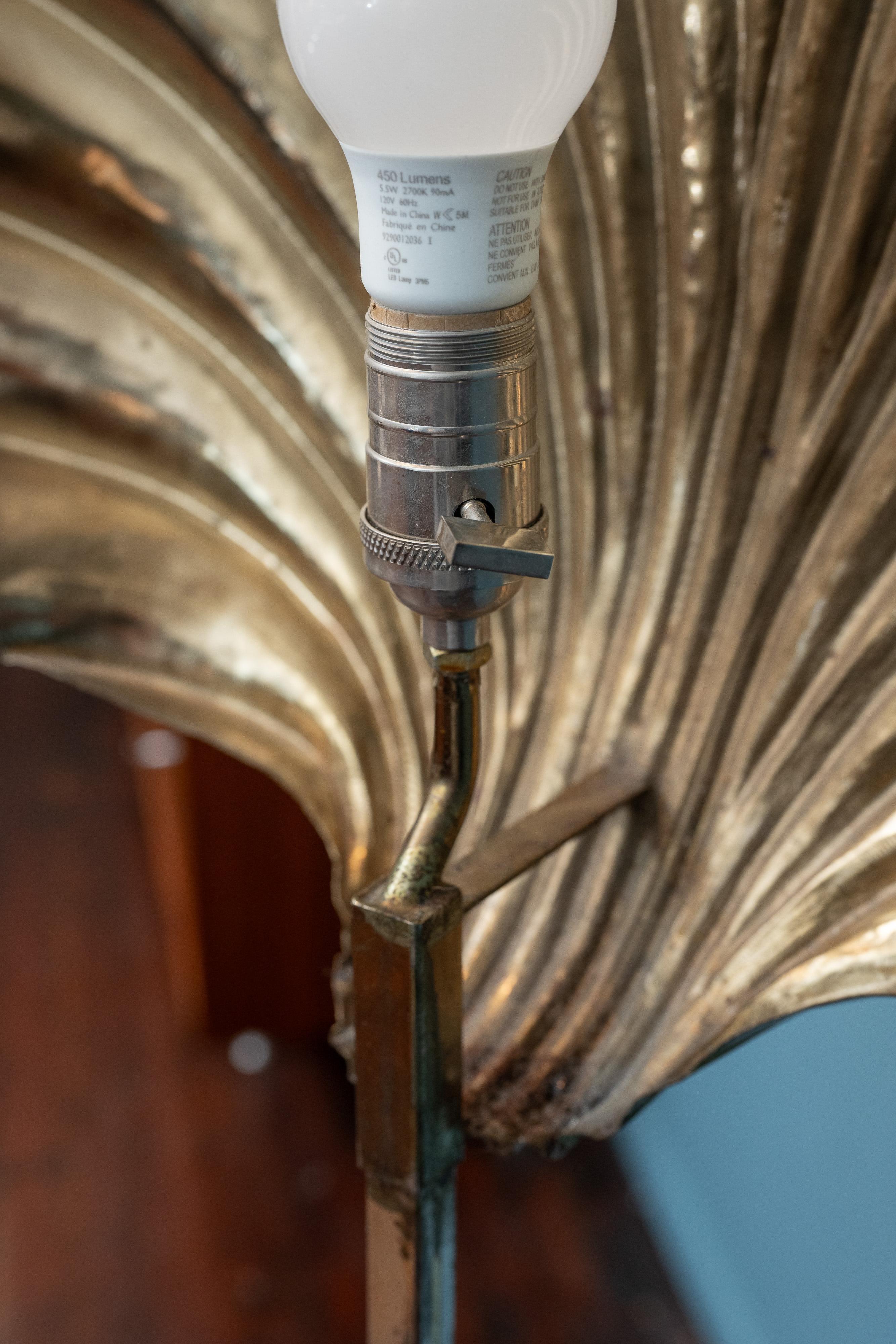 Lampadaire Tomaso Barbi Conchiglia, Italie en vente 1