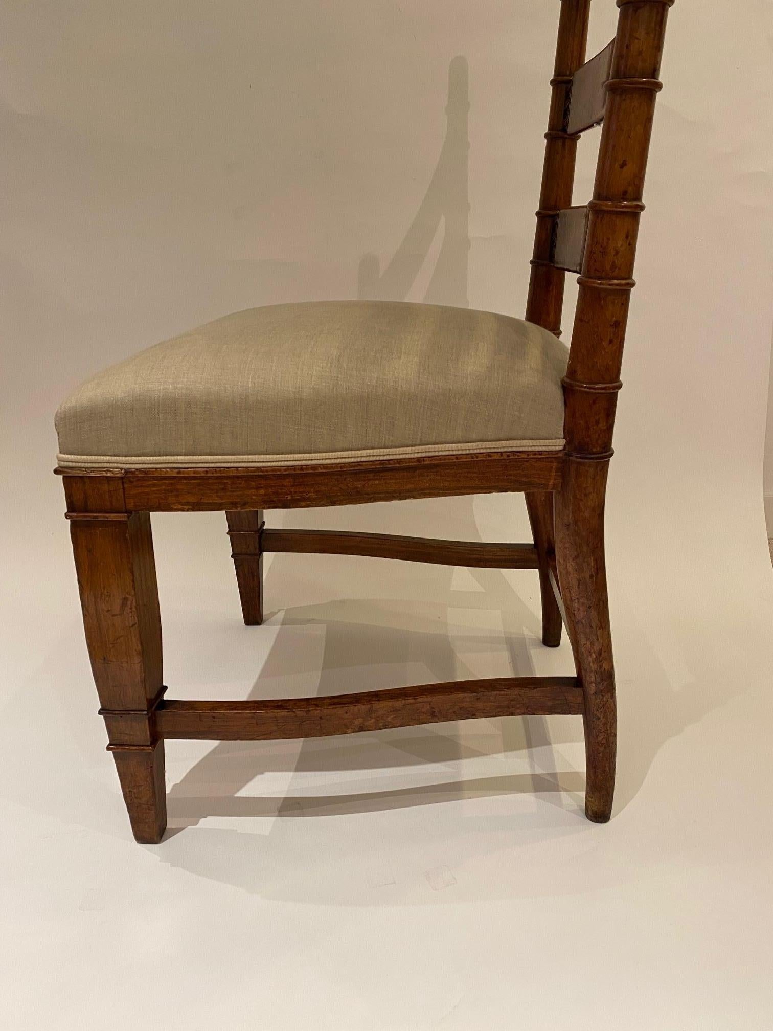 Tomaso Buzzi 1929 Pair of Wooden Structure Chairs For Sale 2