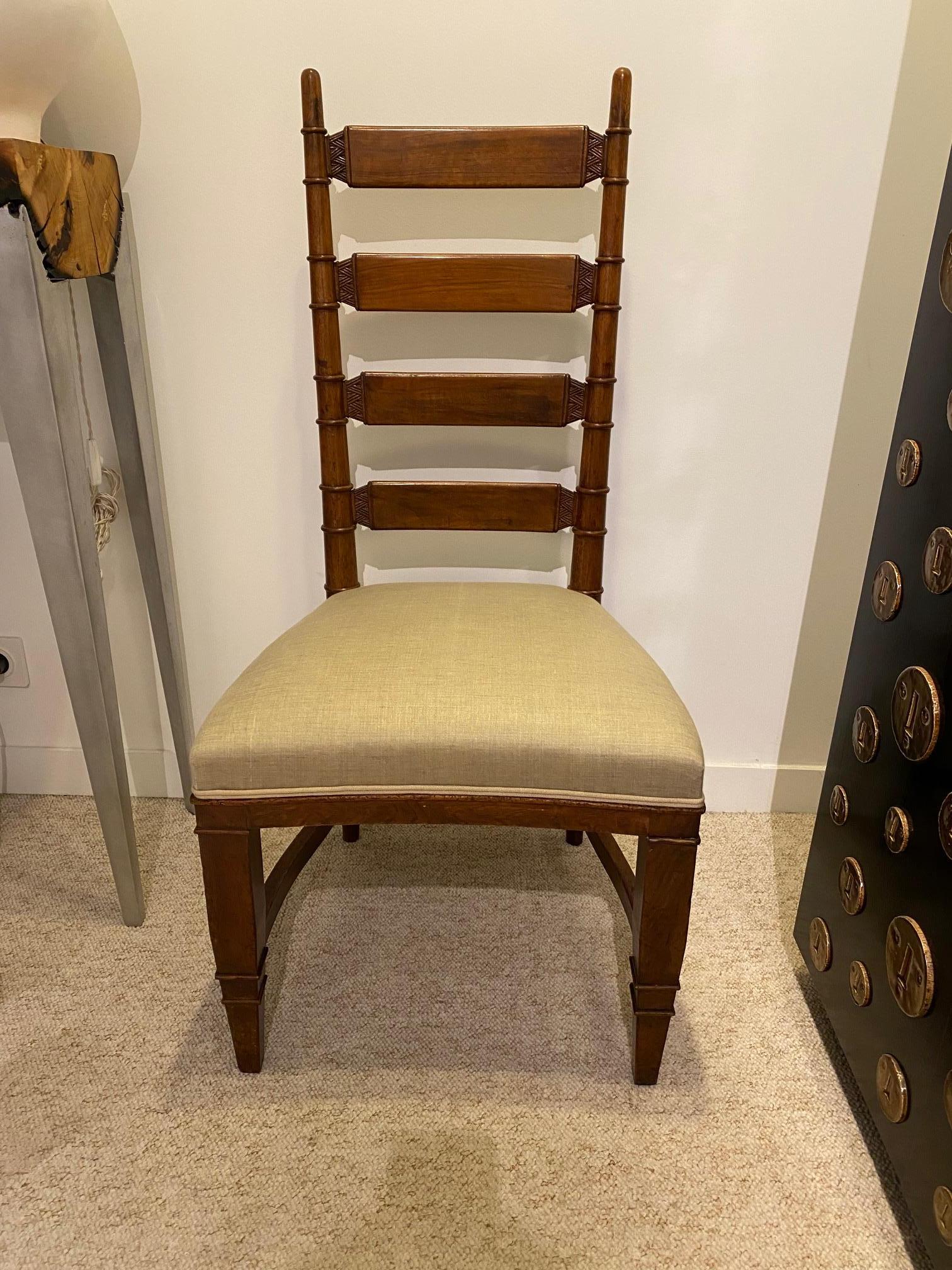 Tomaso Buzzi 1929 Pair of Wooden Structure Chairs For Sale 3