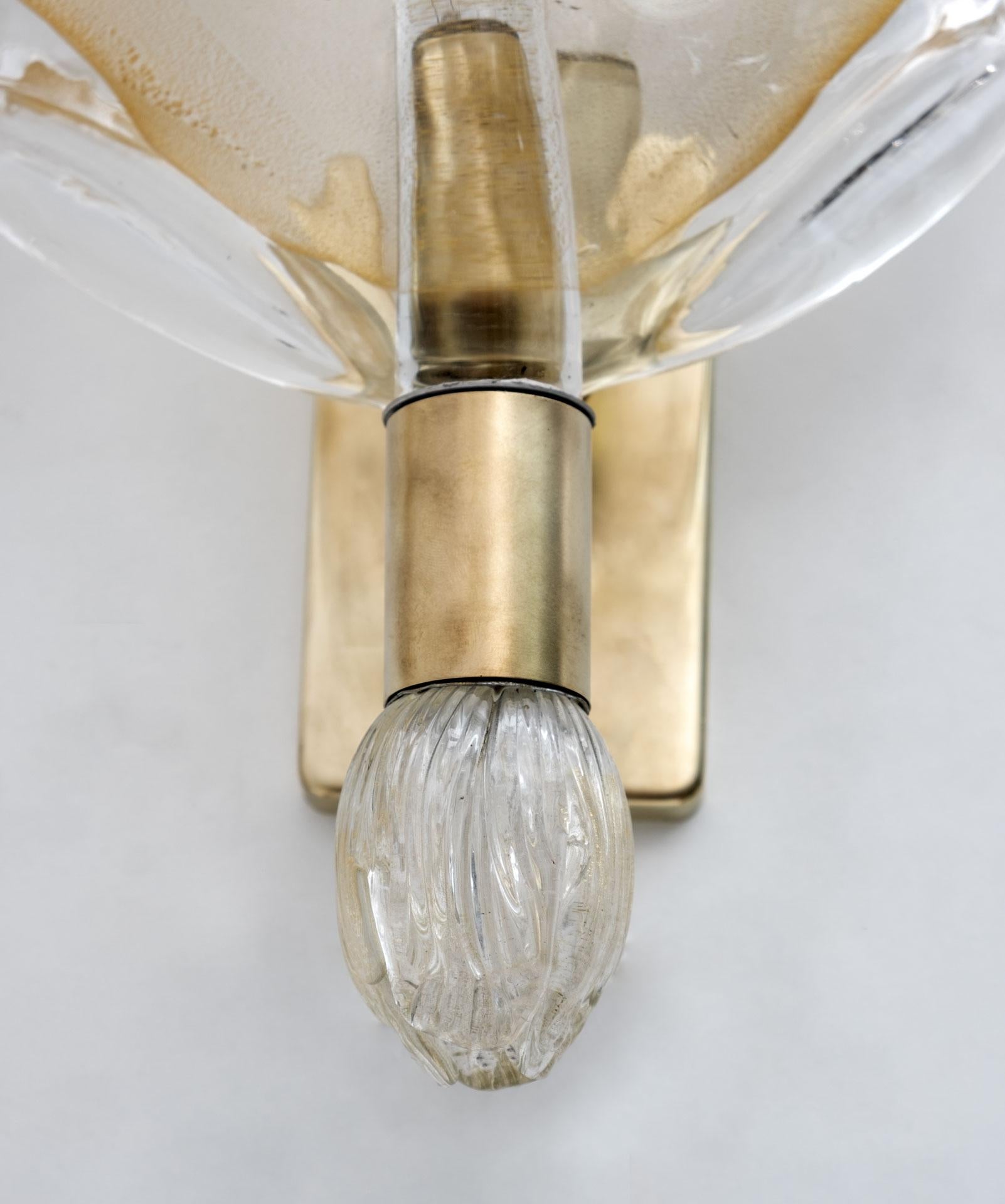 Tomaso Buzzi Mid-century Modern Gold Leaf Murano Glass Brass Sconces, 50s, Pair 4