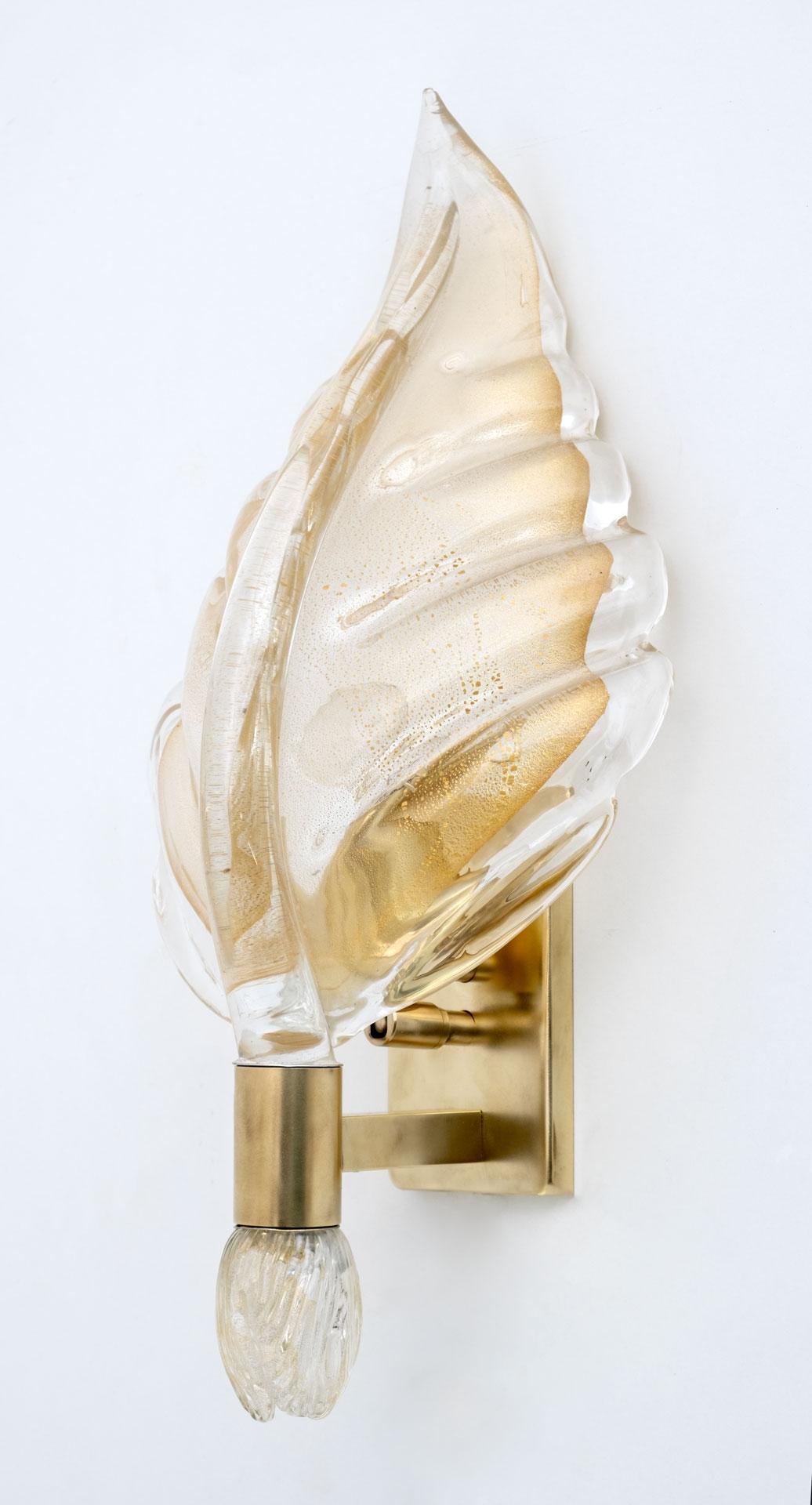Italian Tomaso Buzzi Mid-century Modern Gold Leaf Murano Glass Brass Sconces, 50s, Pair