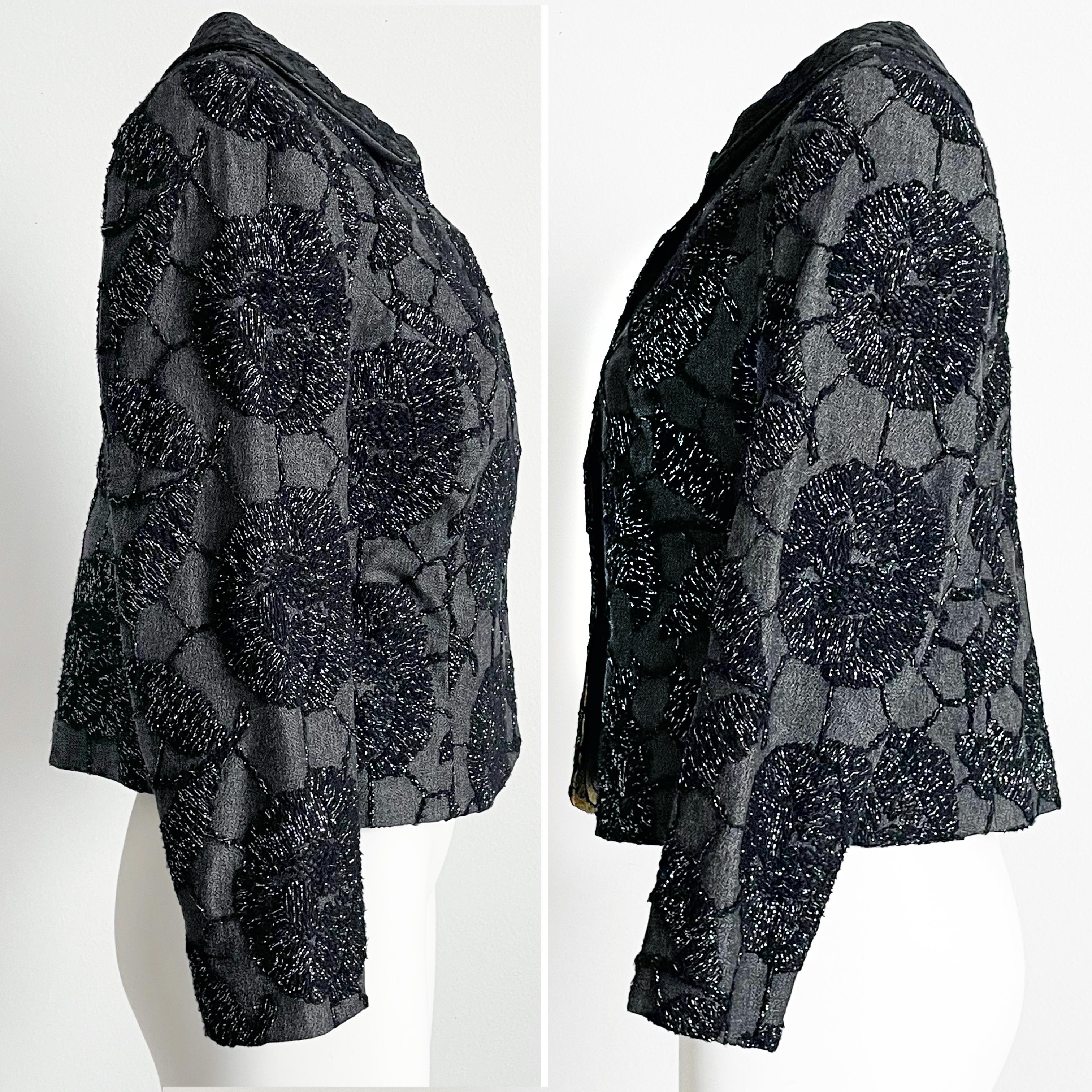 Tomasz Starzewski Evening Jacket Cropped Embroidery Asian Motif Sz 8 Vintage For Sale 2