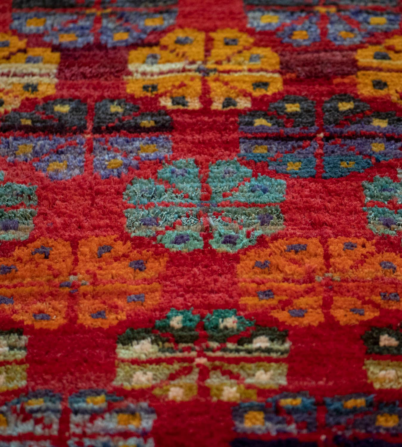 Tomato-Red Handwoven Wool Turkish Rug For Sale 2